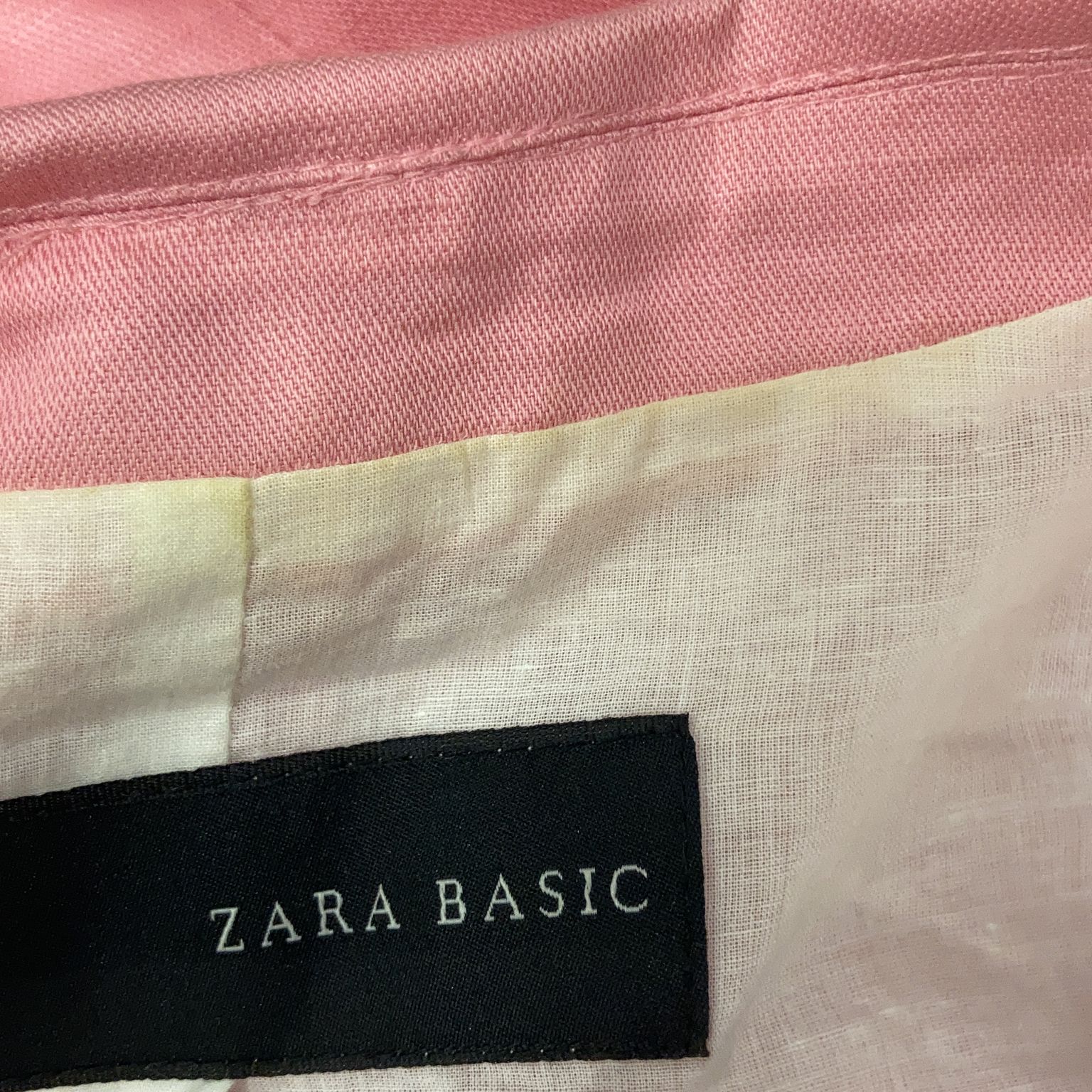 Zara Basic