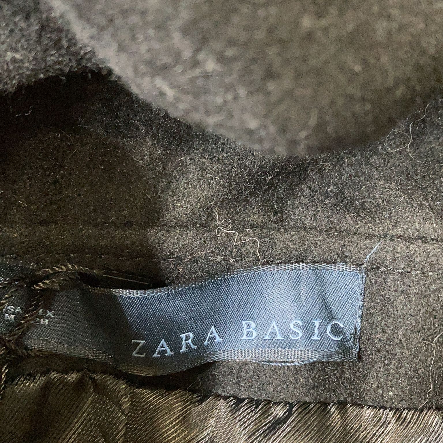 Zara Basic