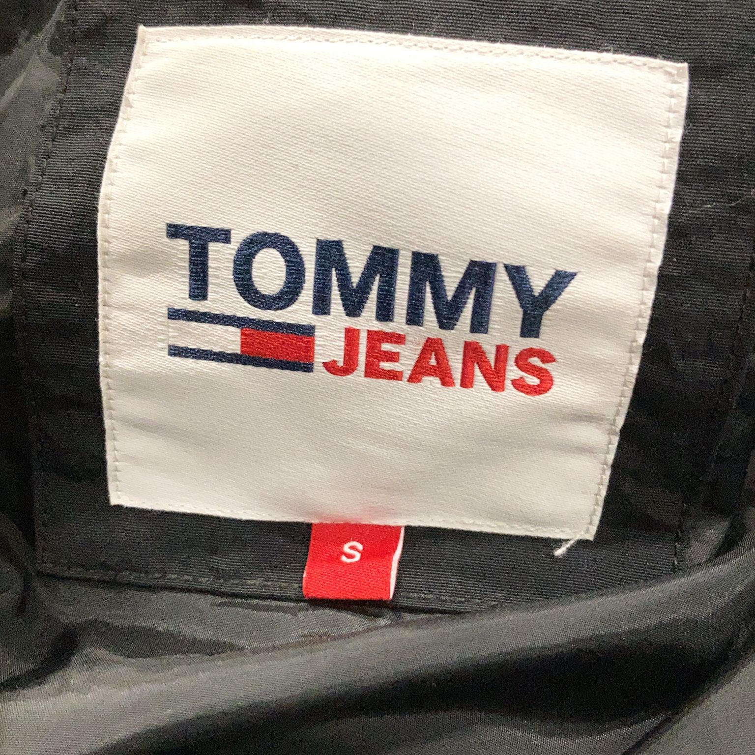 Tommy Hilfiger