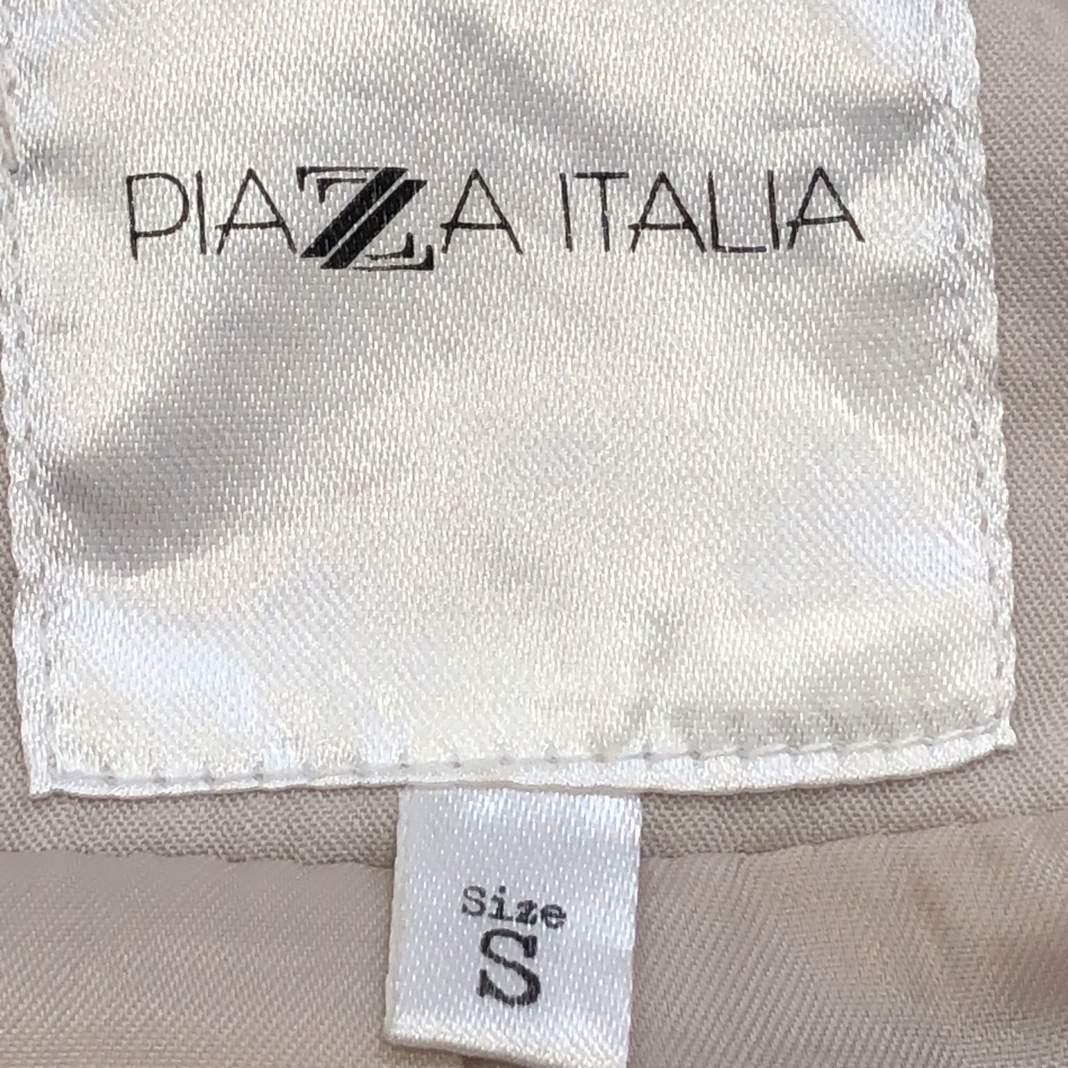 Piaza Italia