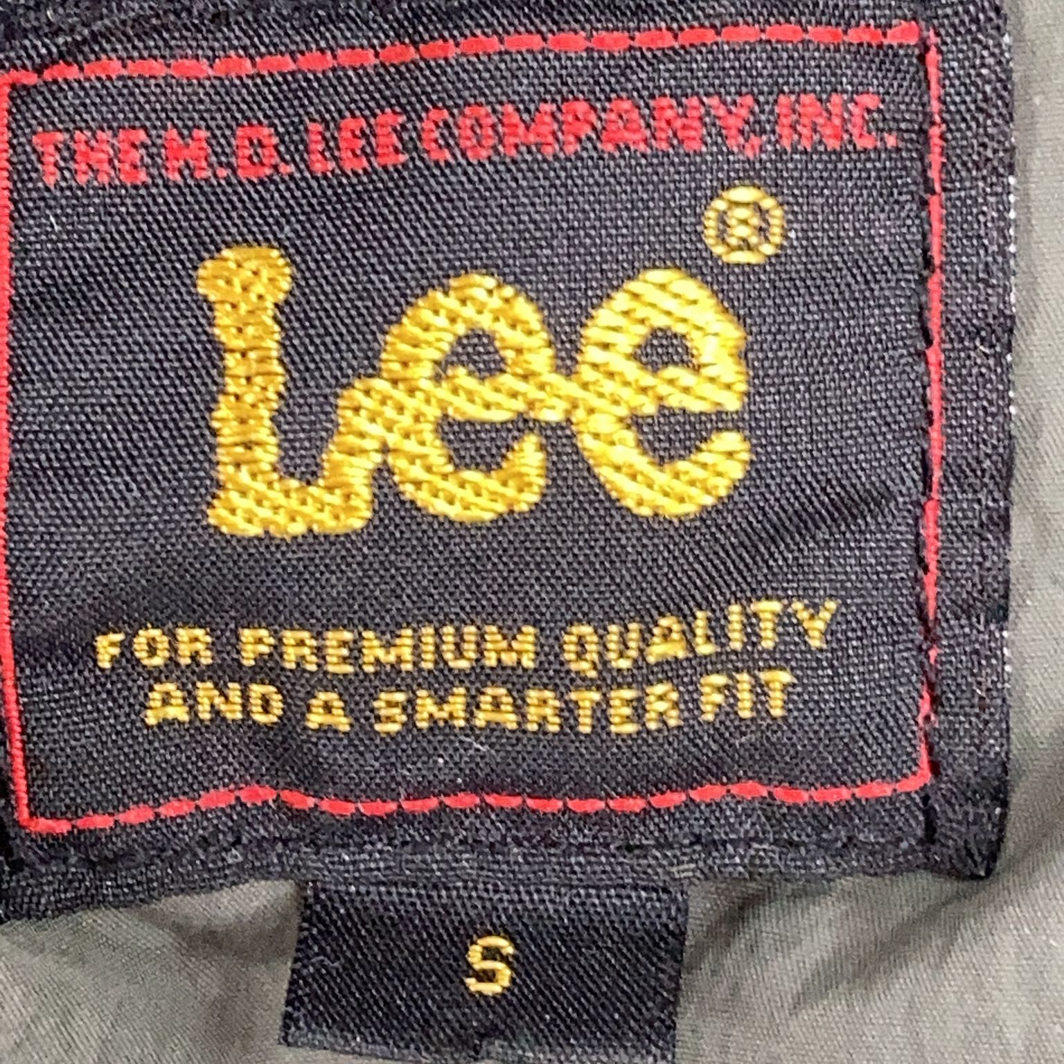 Lee