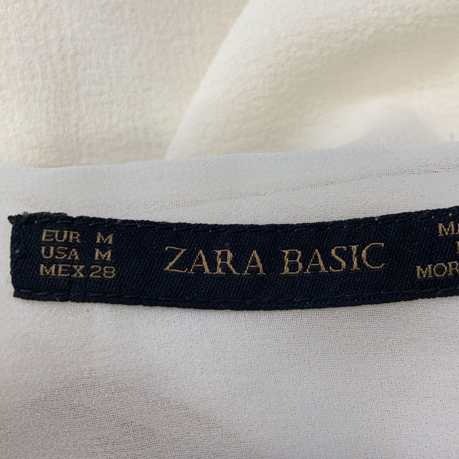 Zara Basic