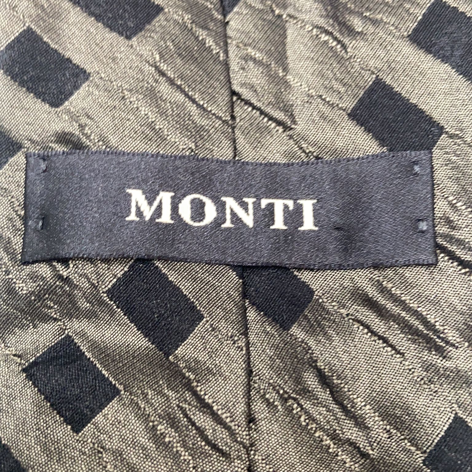 Monti