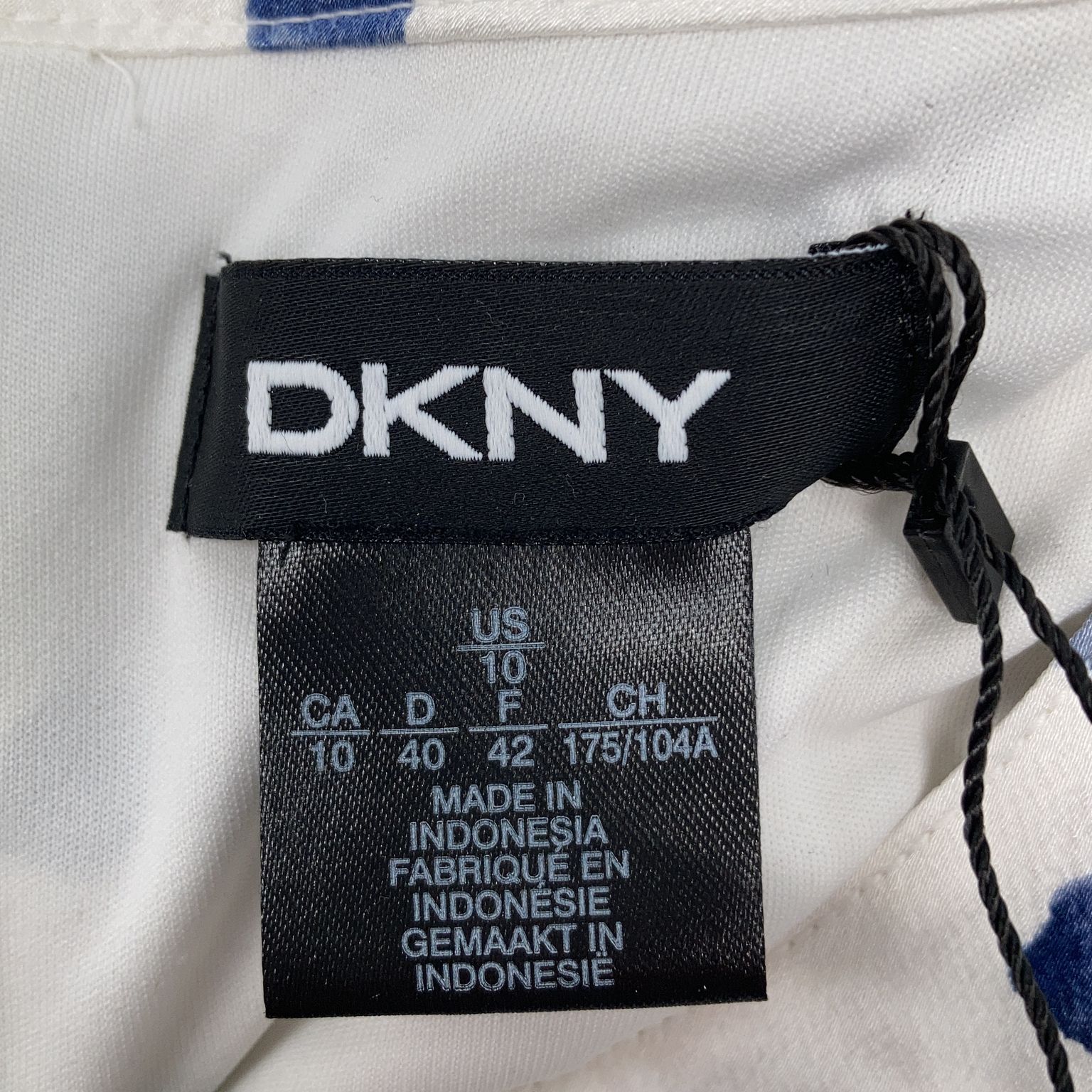 DKNY