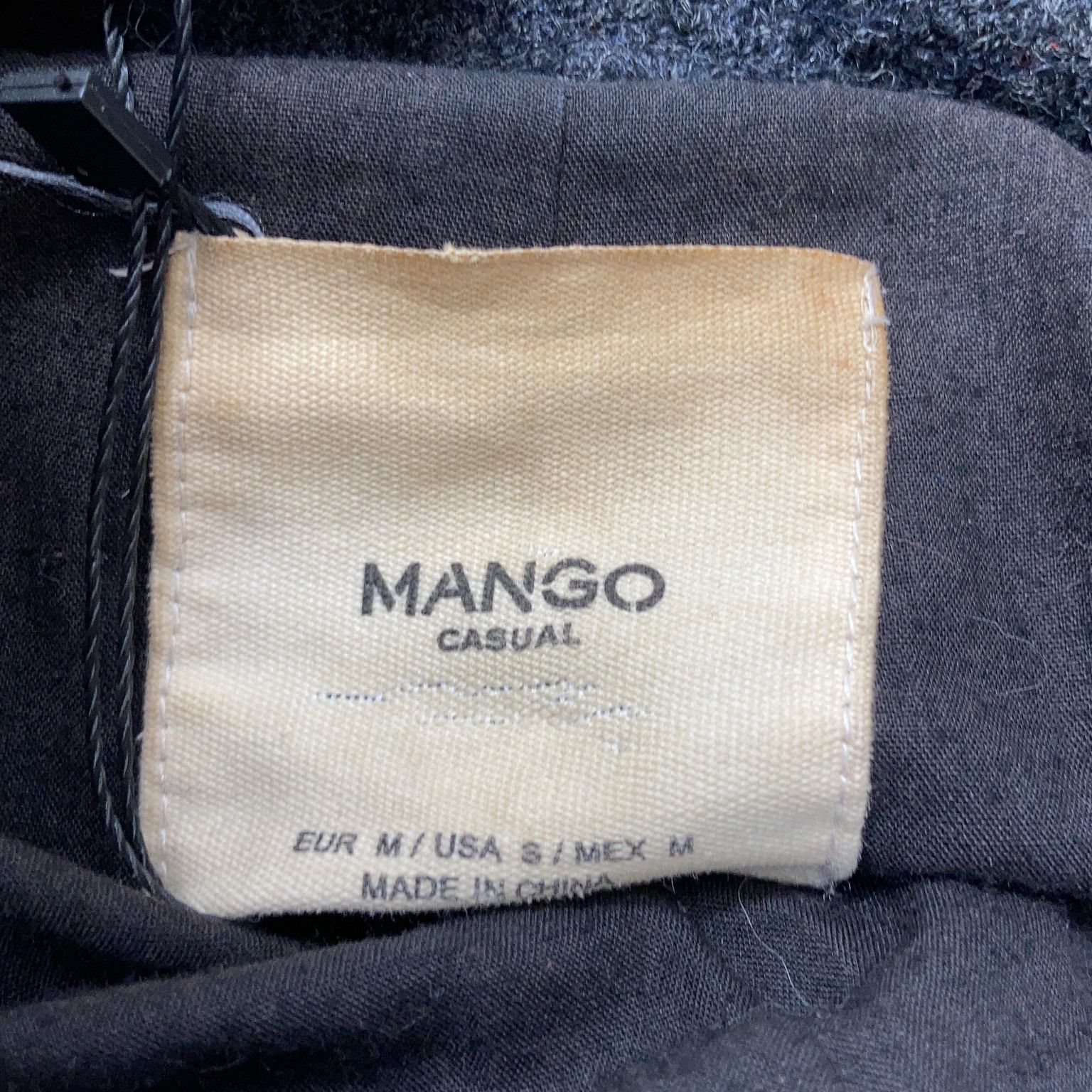 Mango Casual