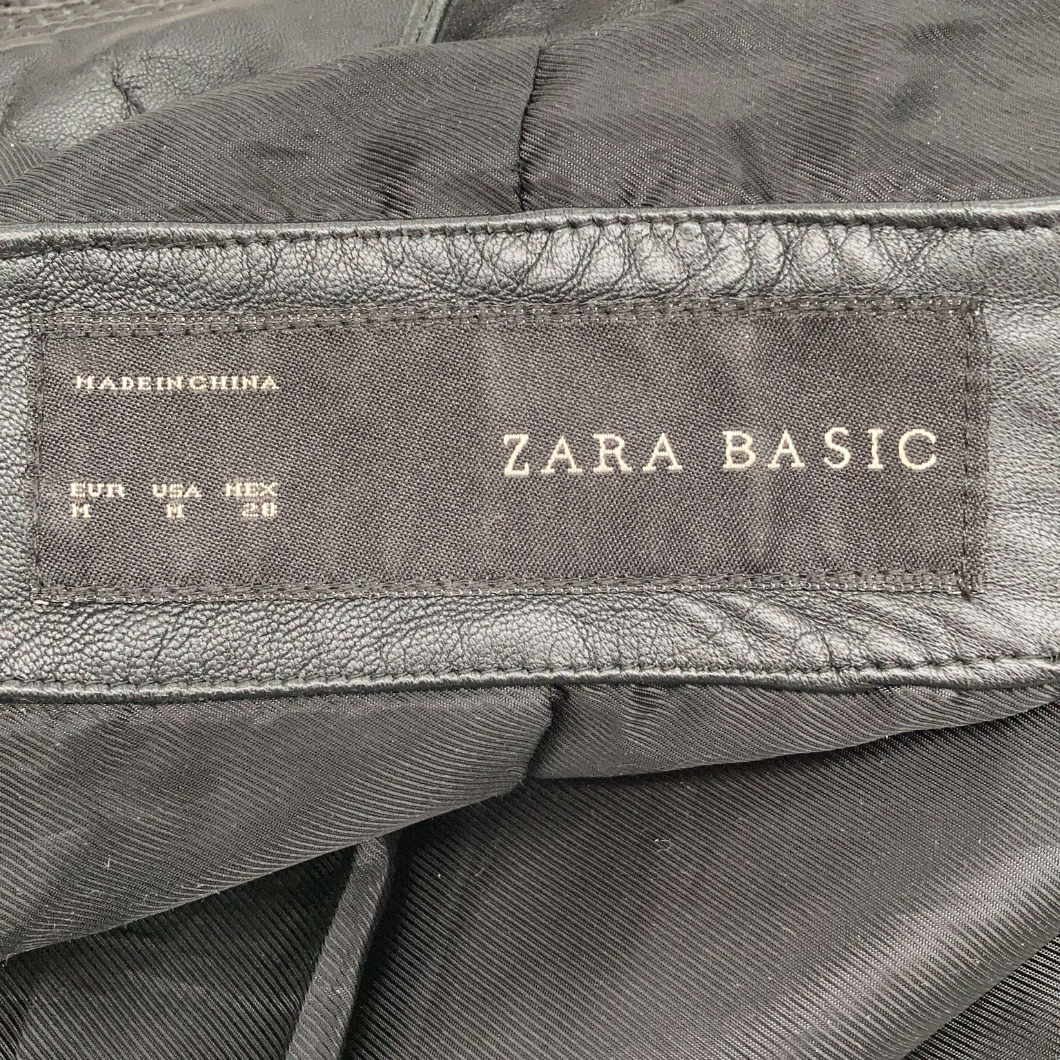 Zara Basic