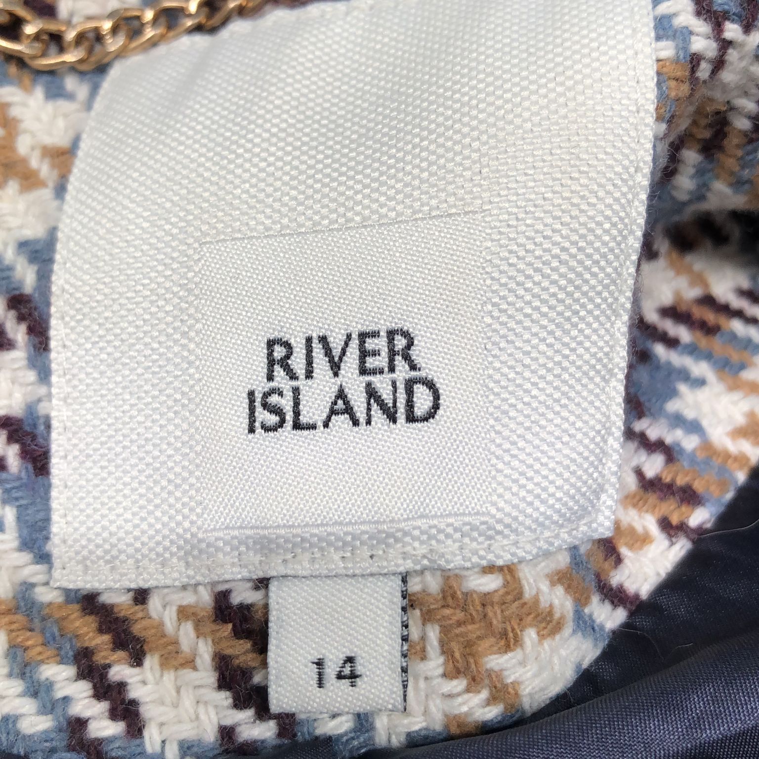 River Island