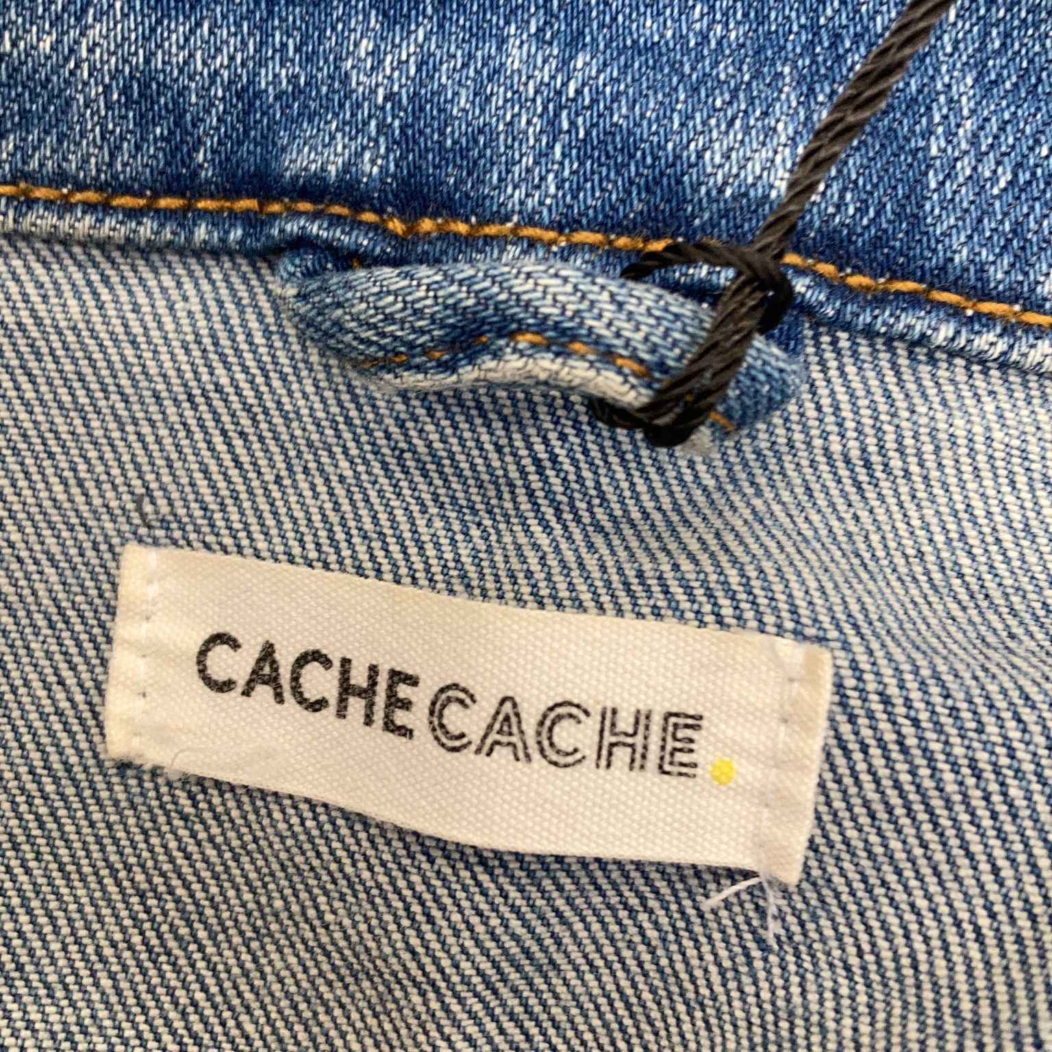 Cache Cache