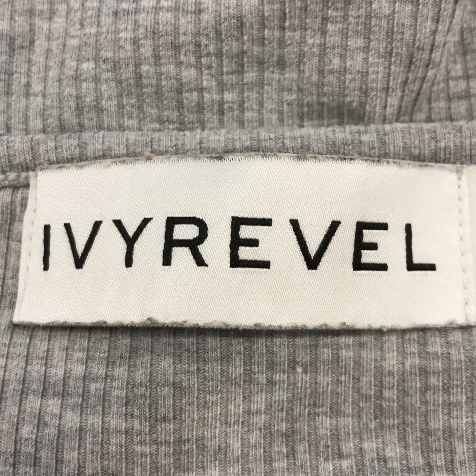 Ivyrevel