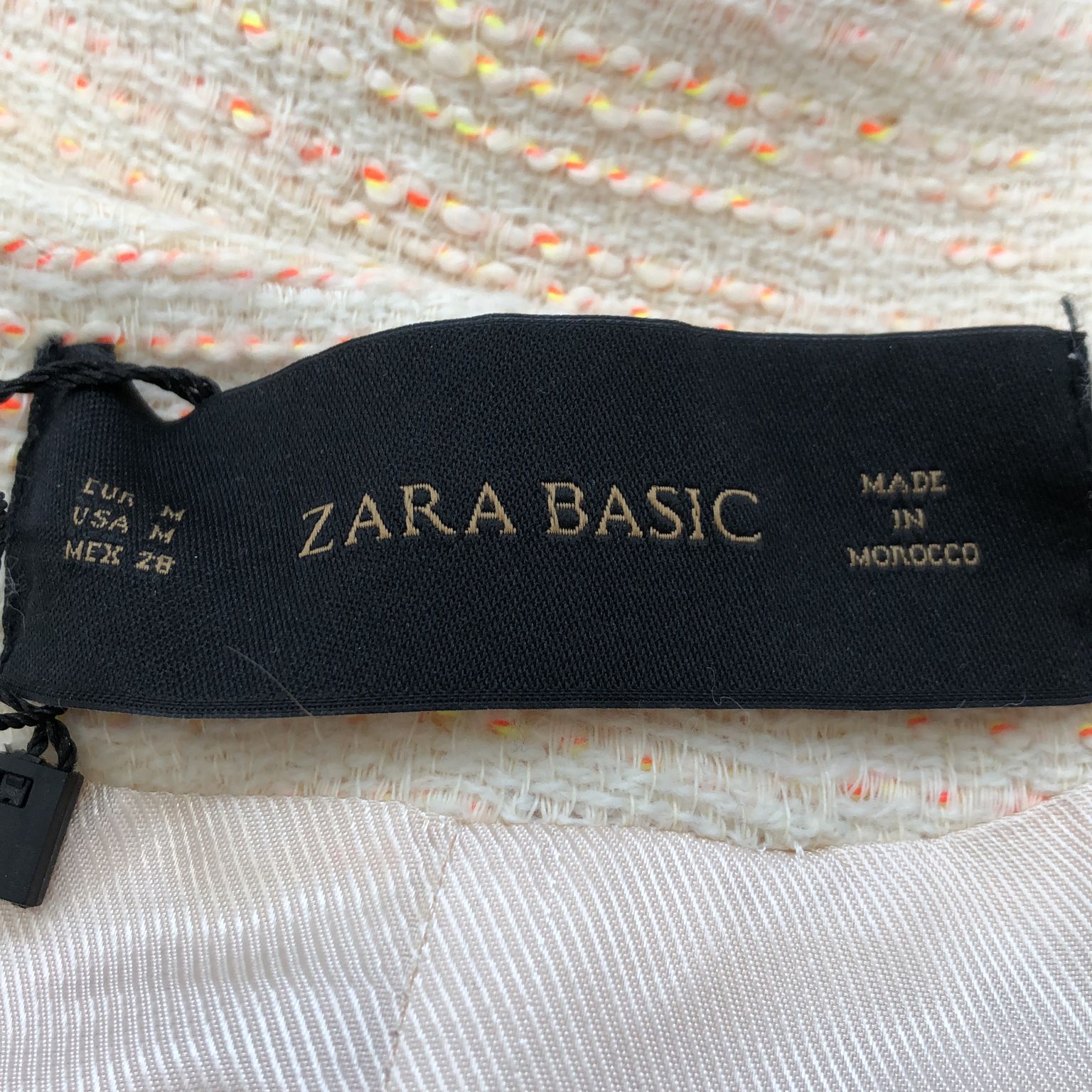 Zara Basic