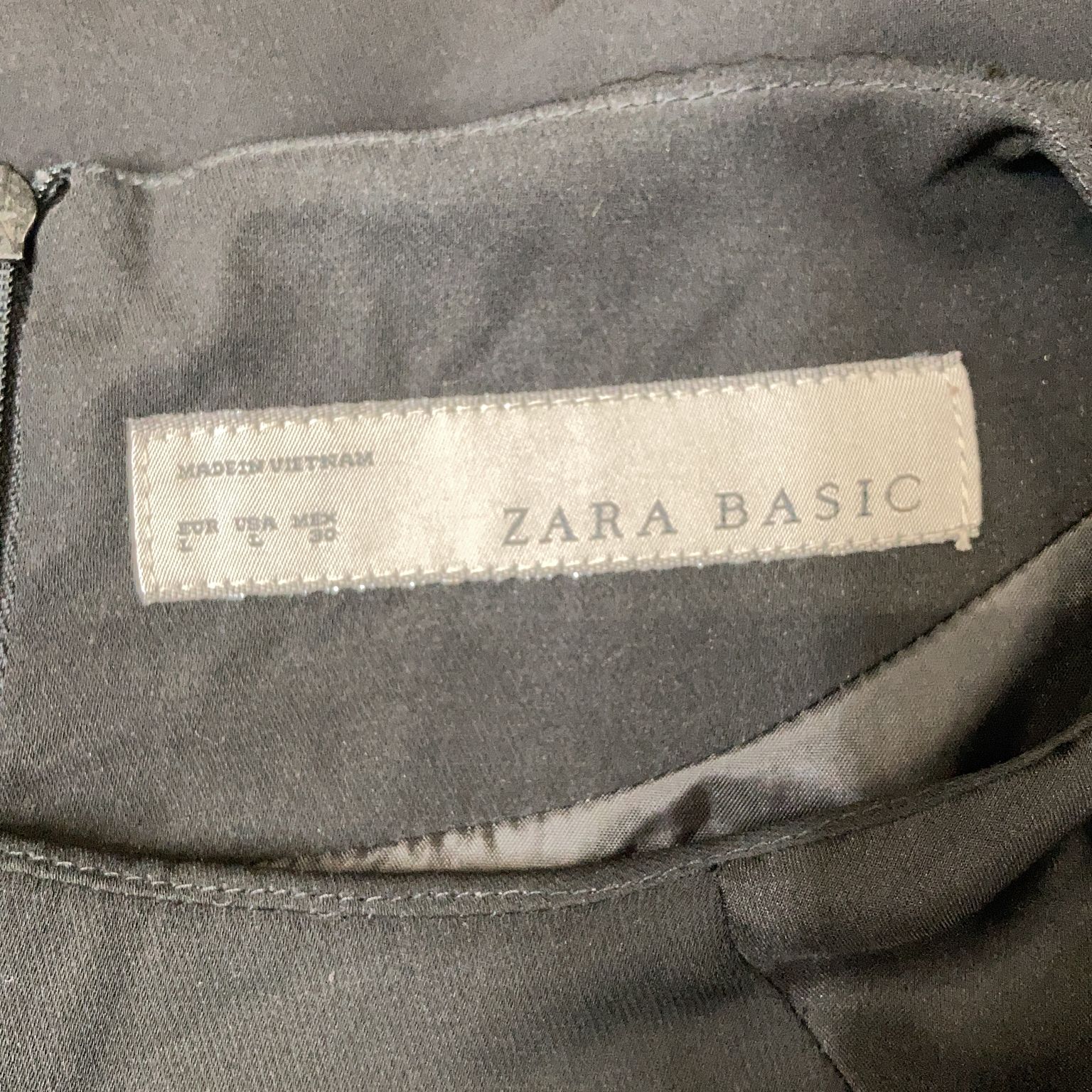 Zara Basic