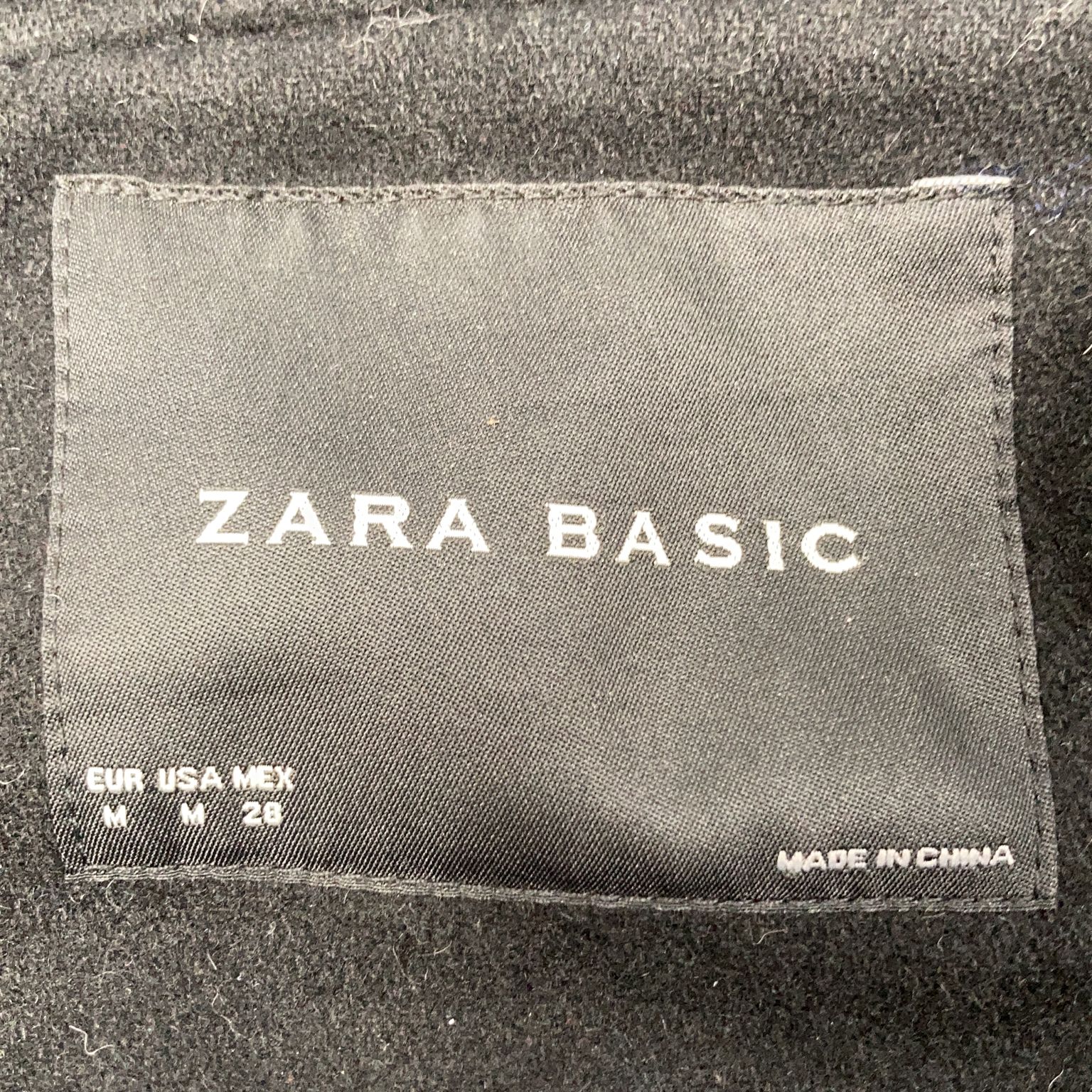 Zara Basic