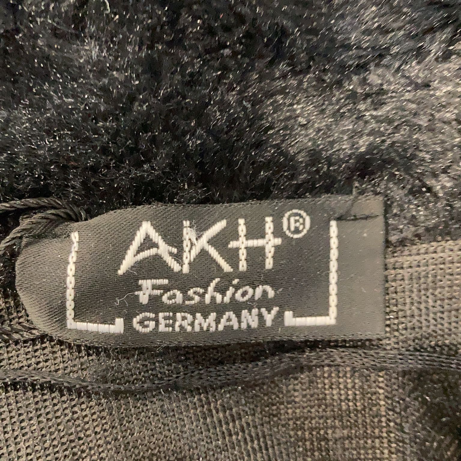 AKH Fashion