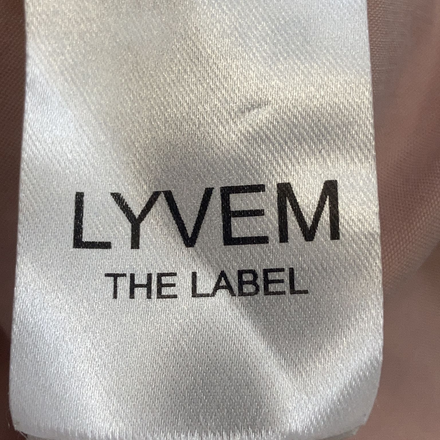 Lyvem