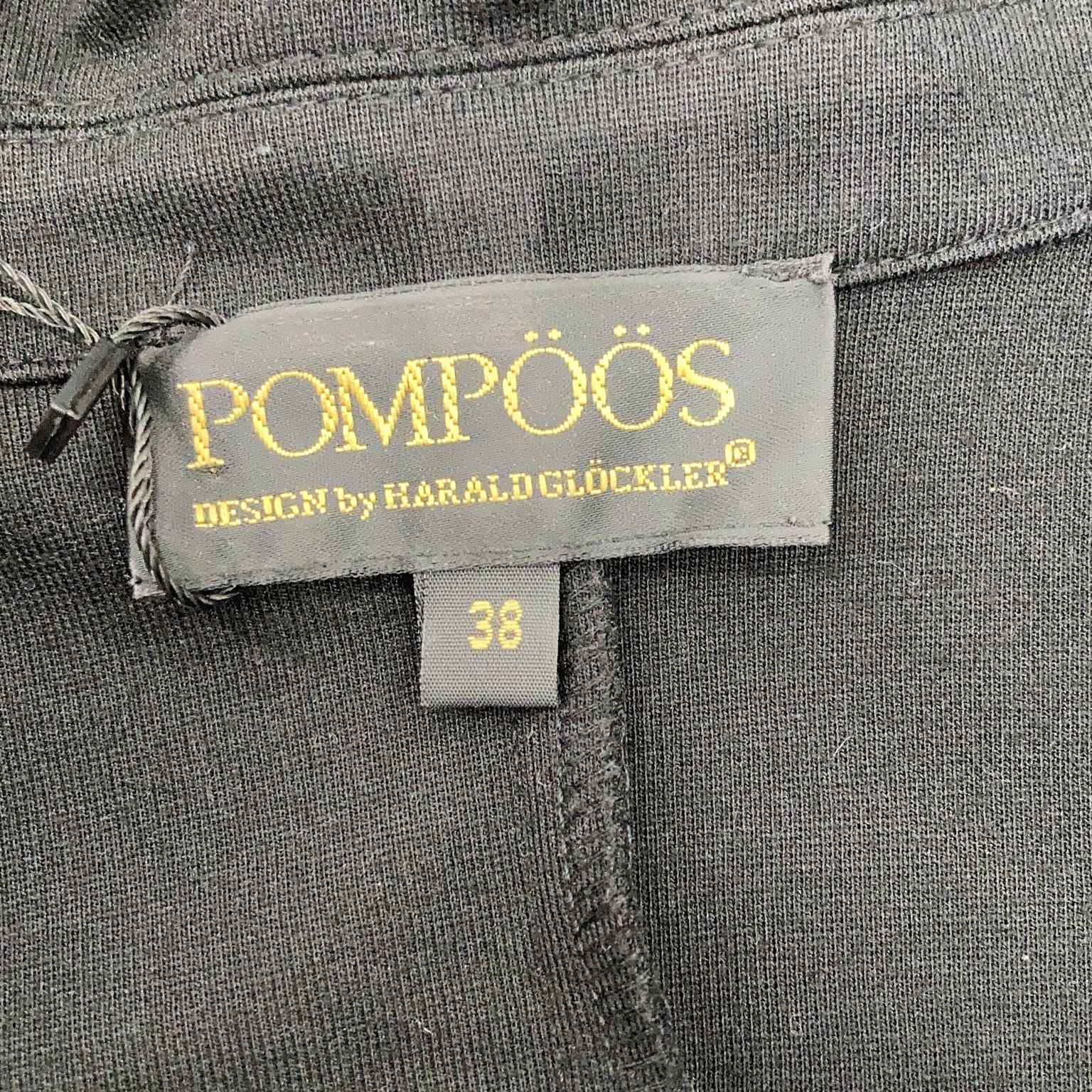 Pompöös