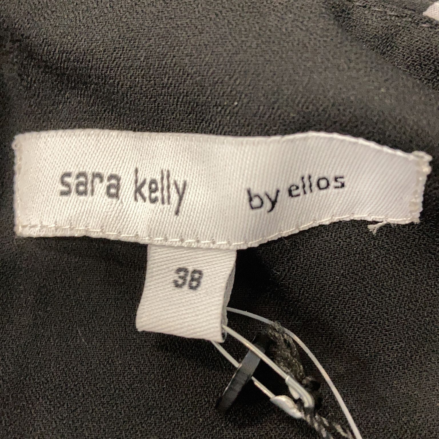 Sara Kelly by Ellos