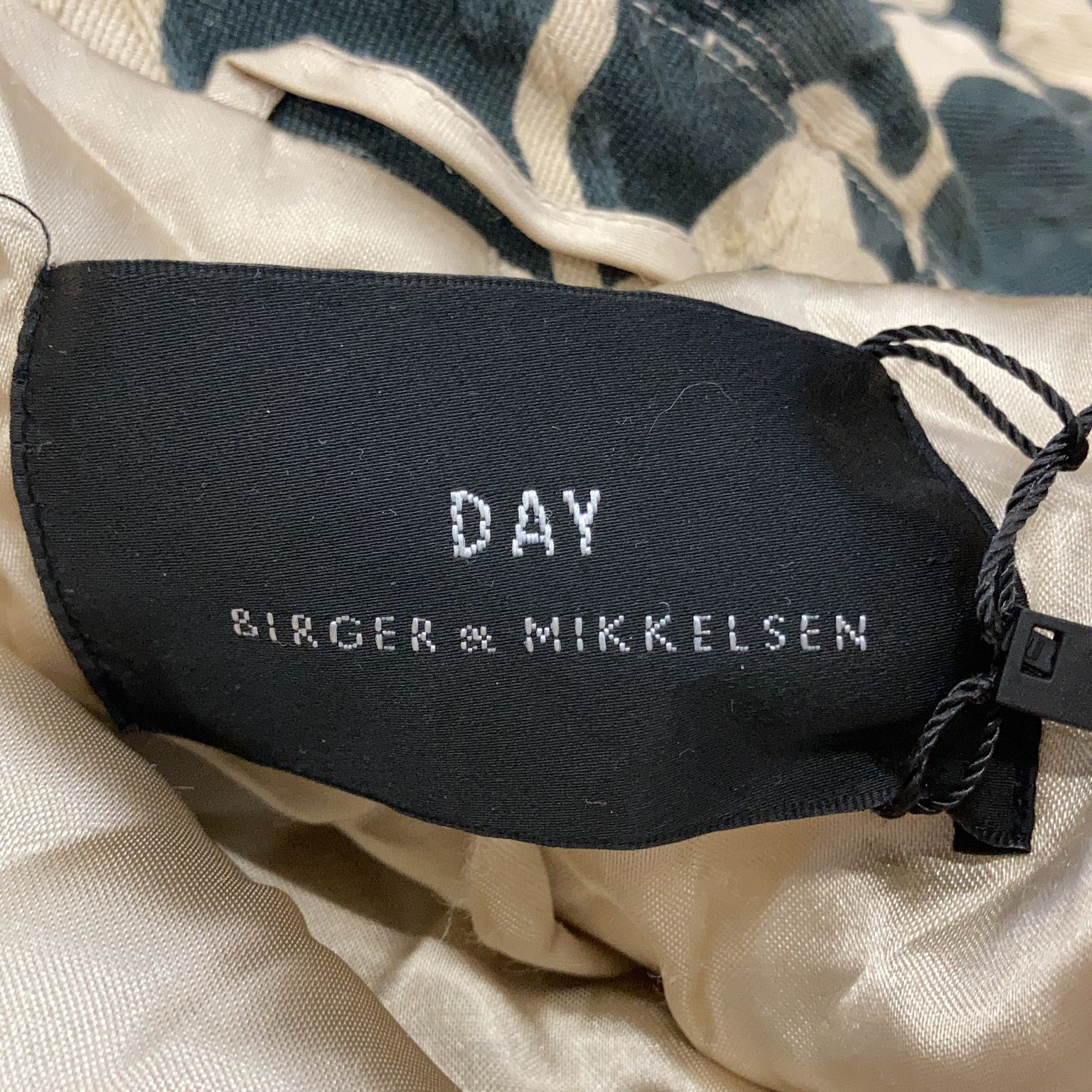 DAY Birger et Mikkelsen