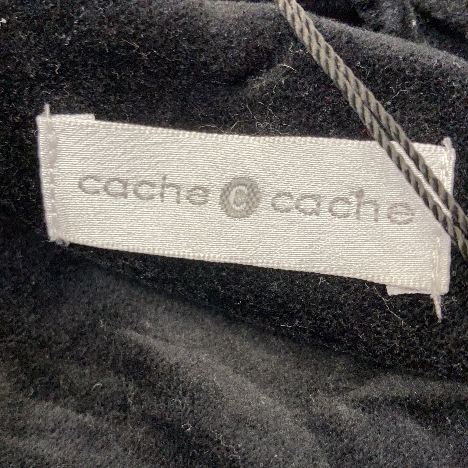 Cache Cache