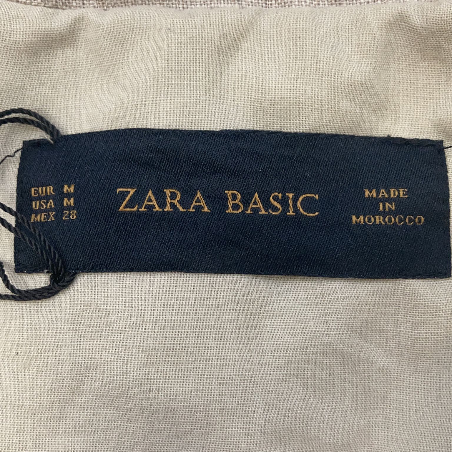 Zara Basic