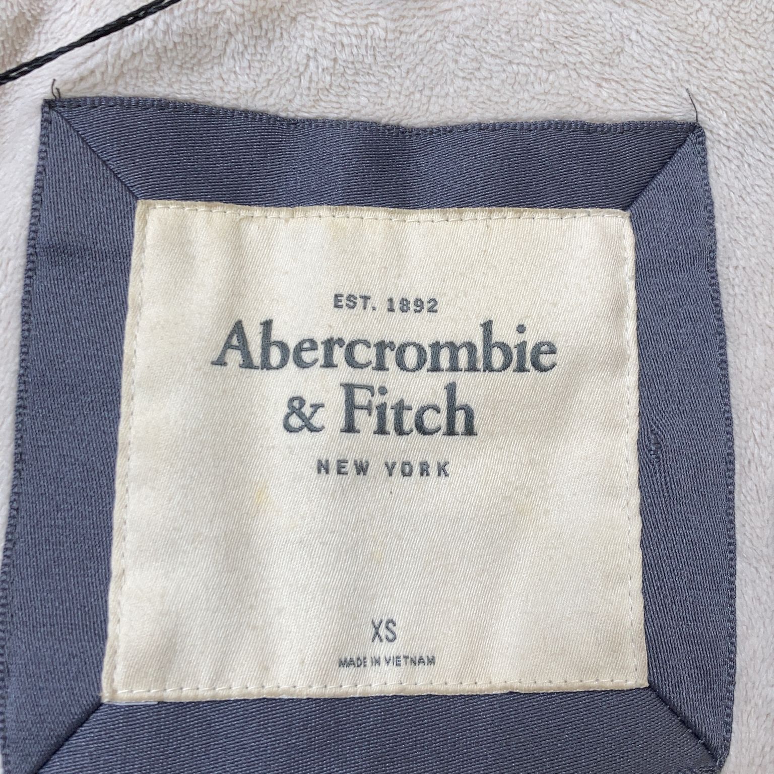 Abercrombie  Fitch