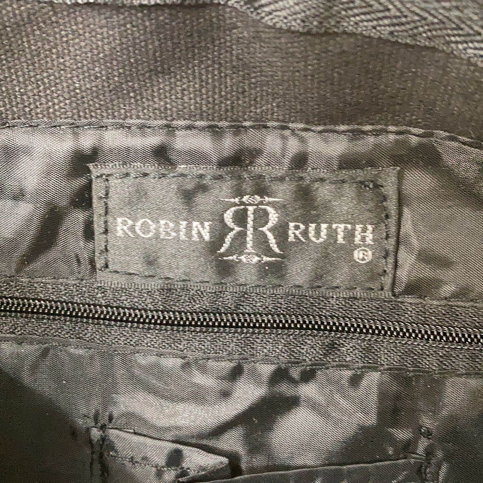 Robin Ruth