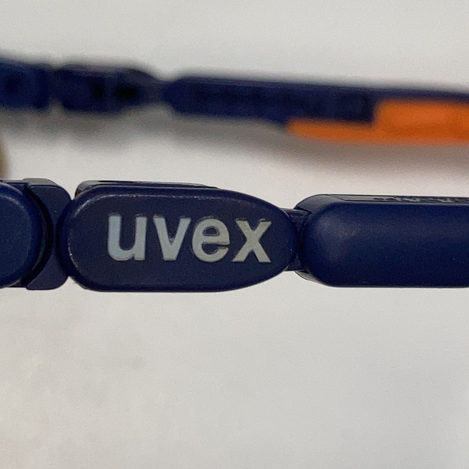 Uvex