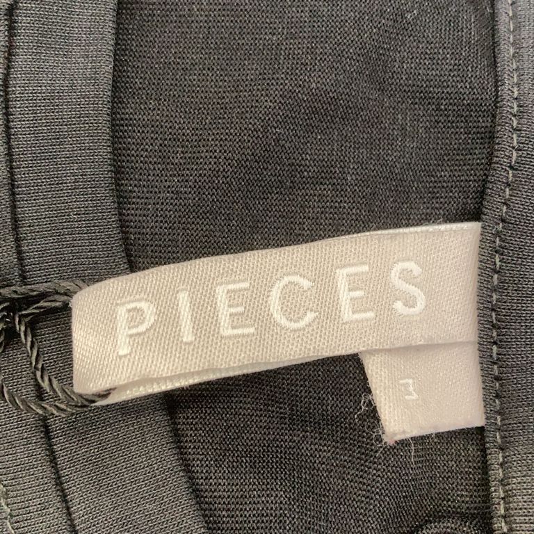 Pieces