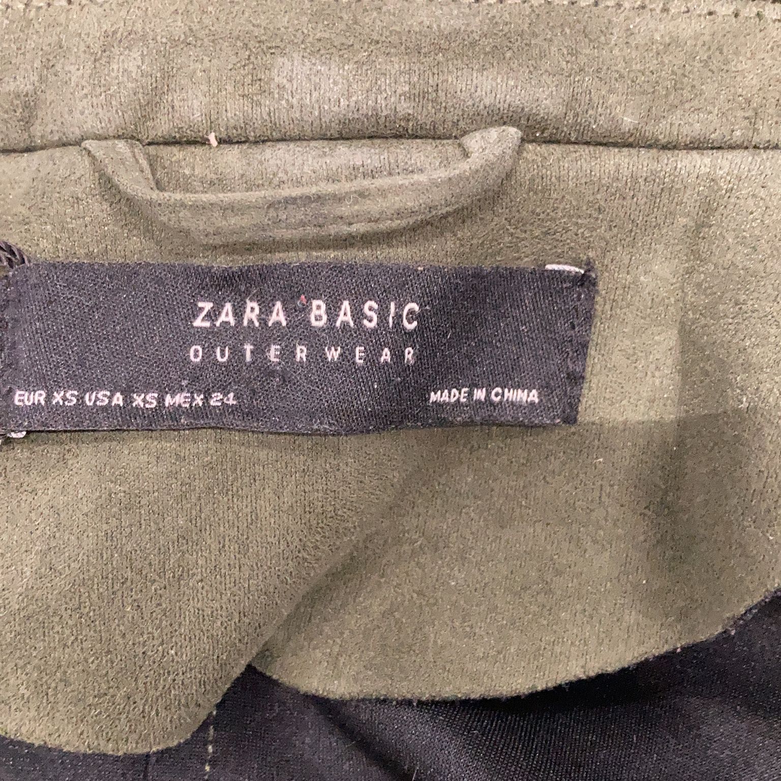 Zara Basic