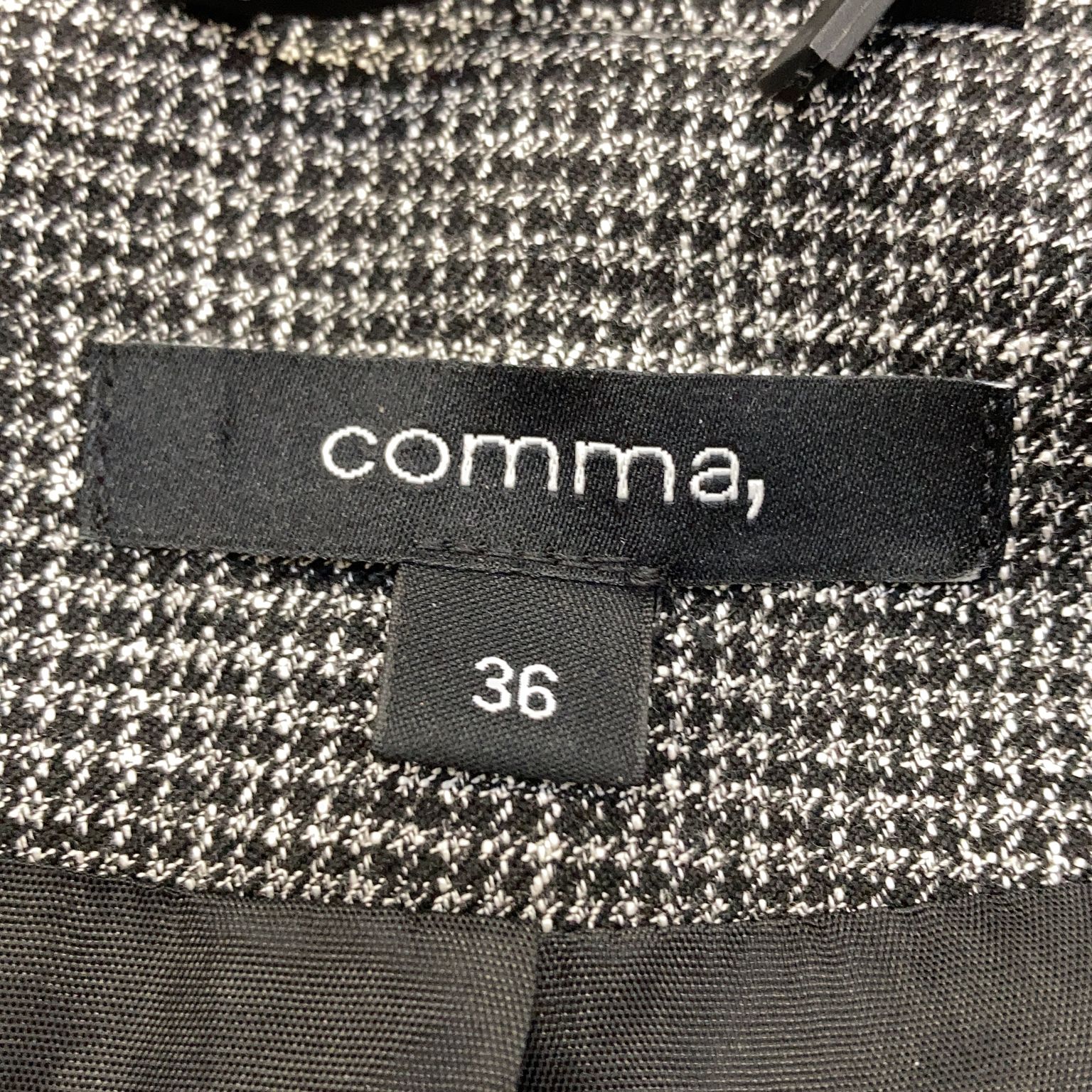 Comma