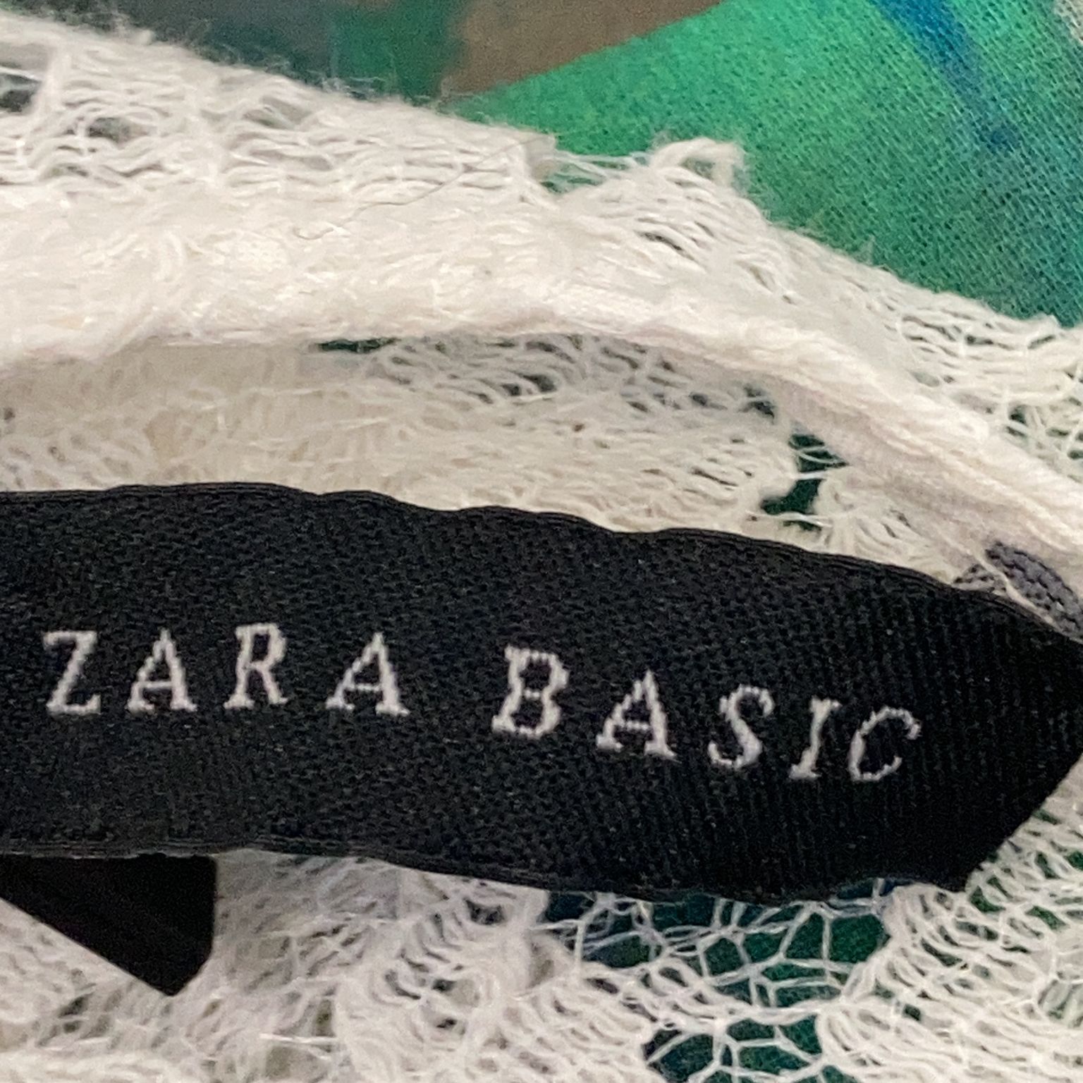 Zara Basic