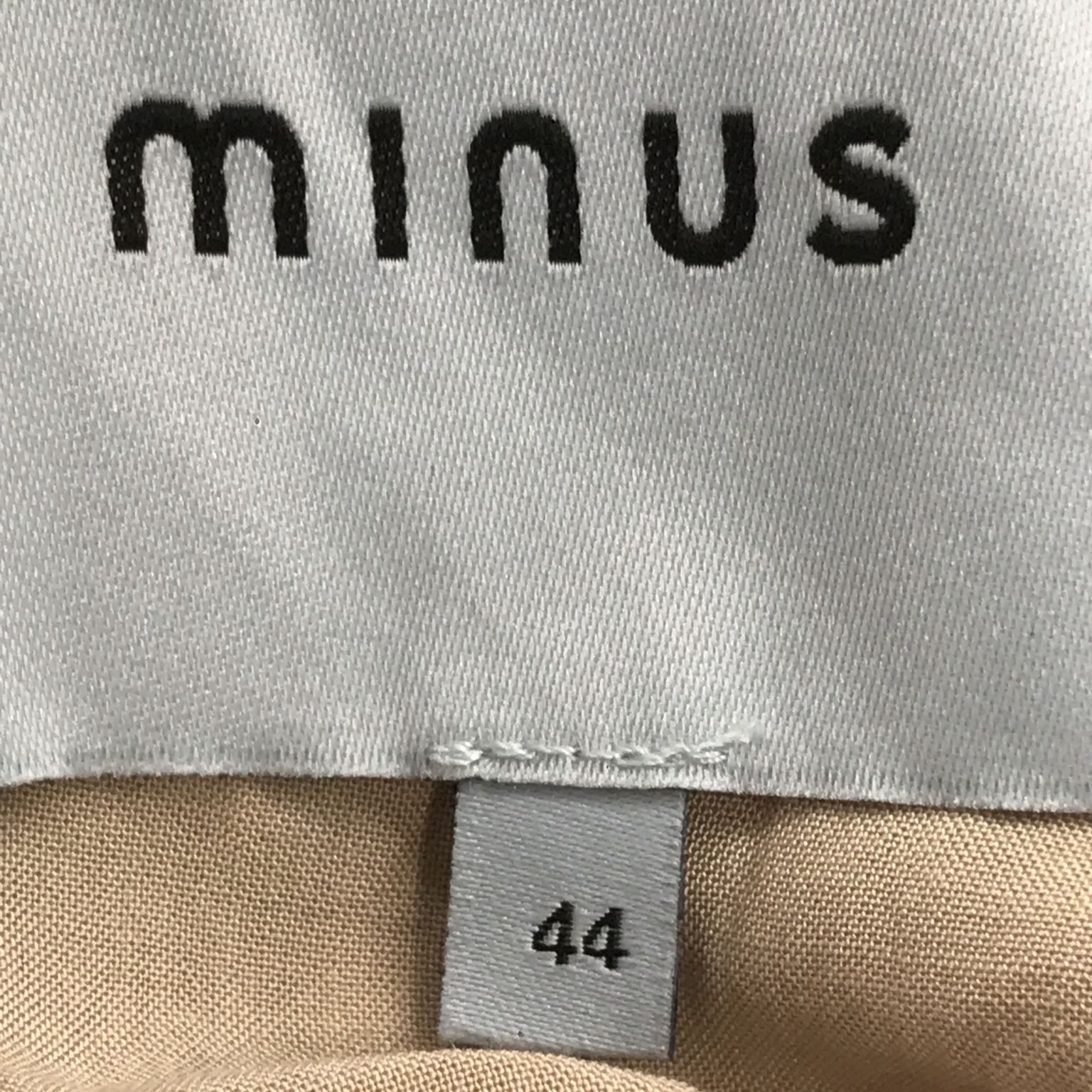 Minus