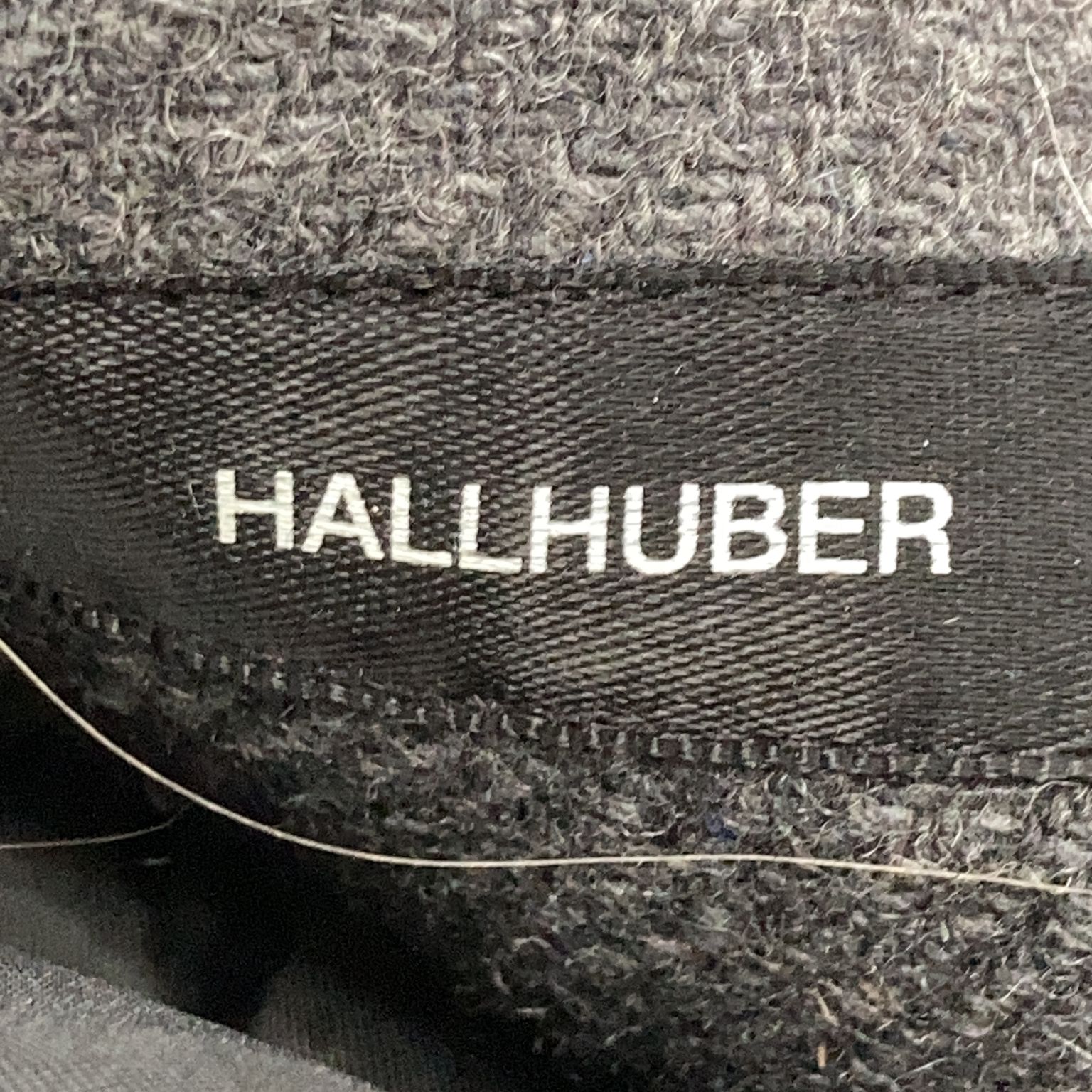 Hallhuber