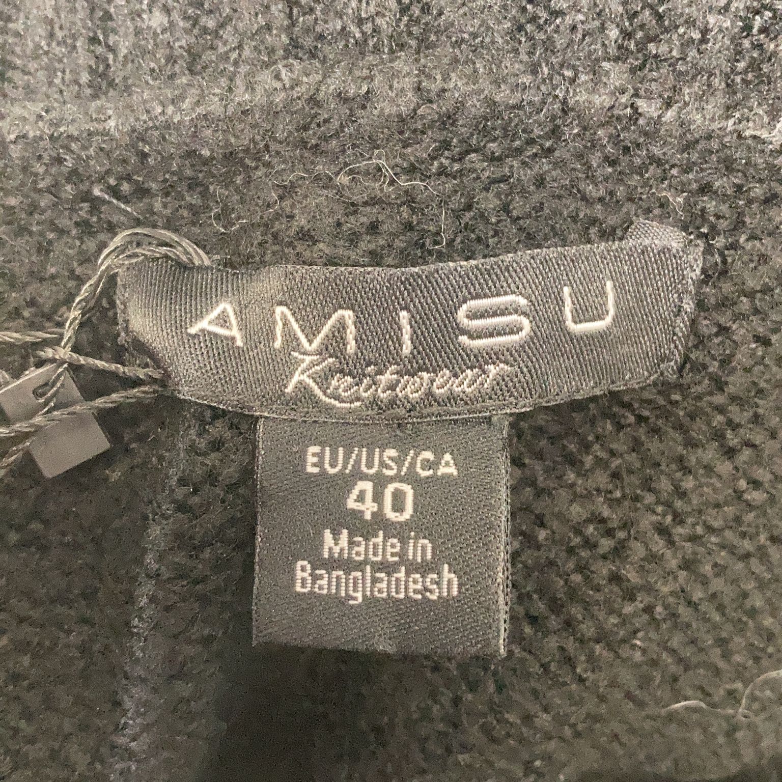 Amisu Knitwear