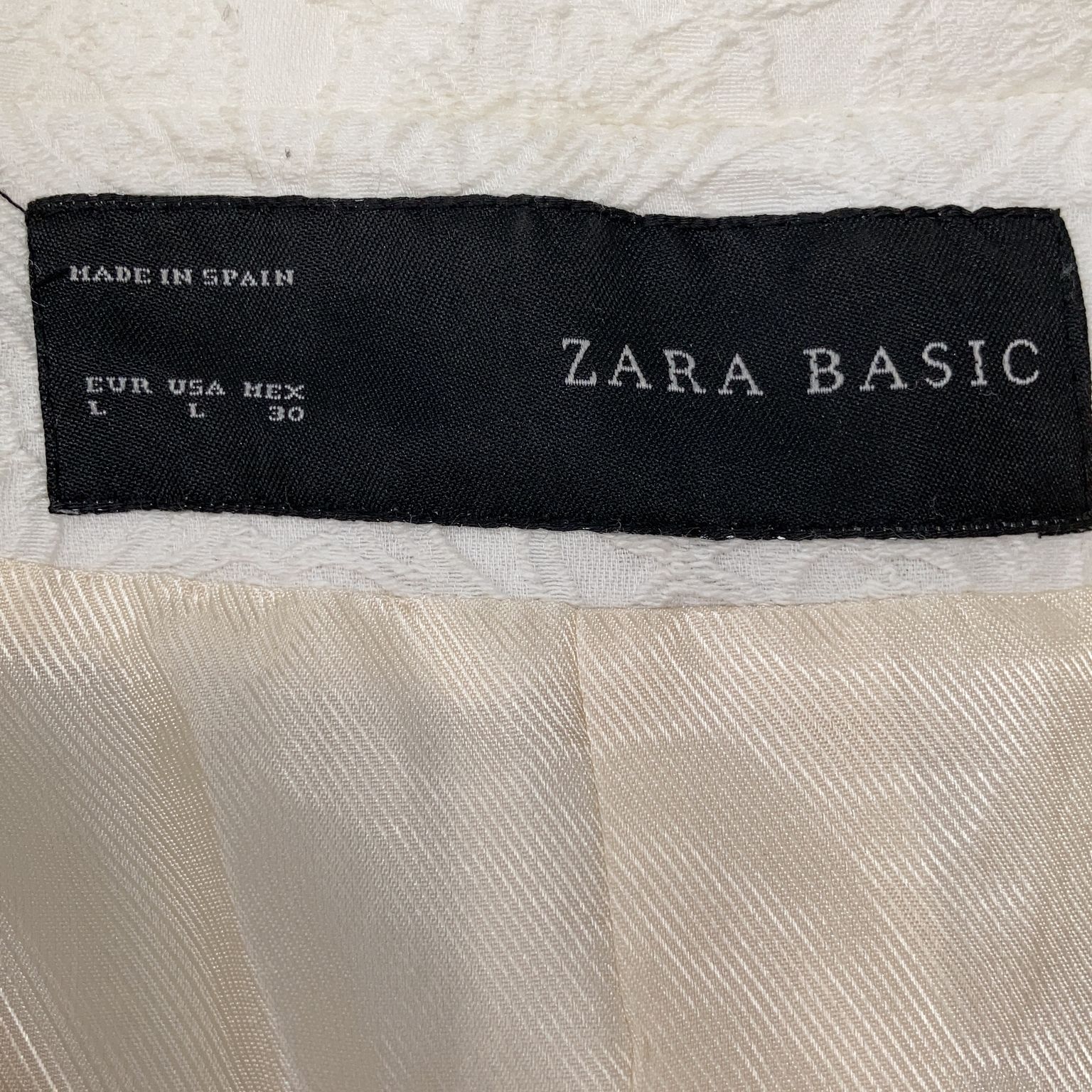 Zara Basic