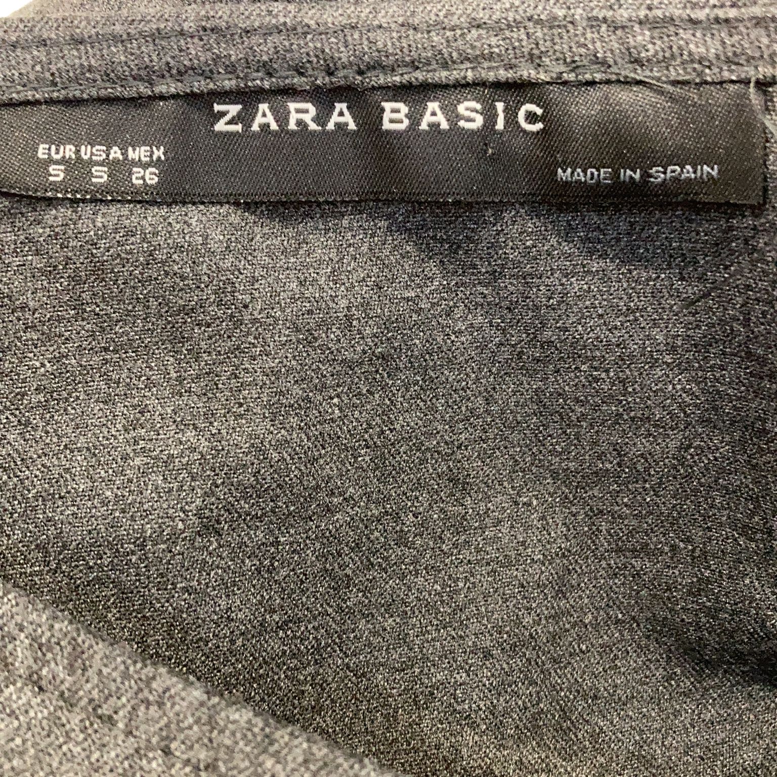 Zara Basic