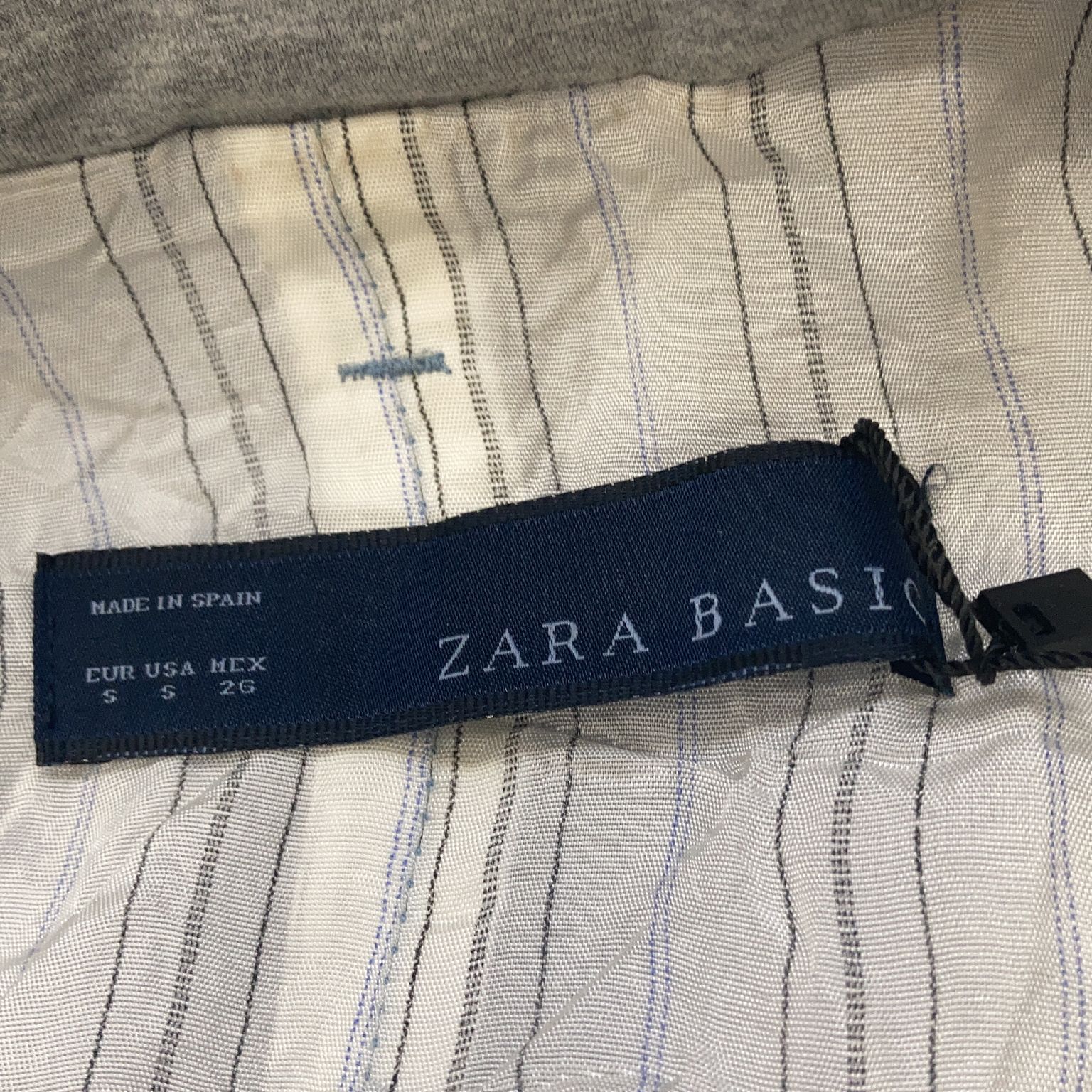 Zara Basic