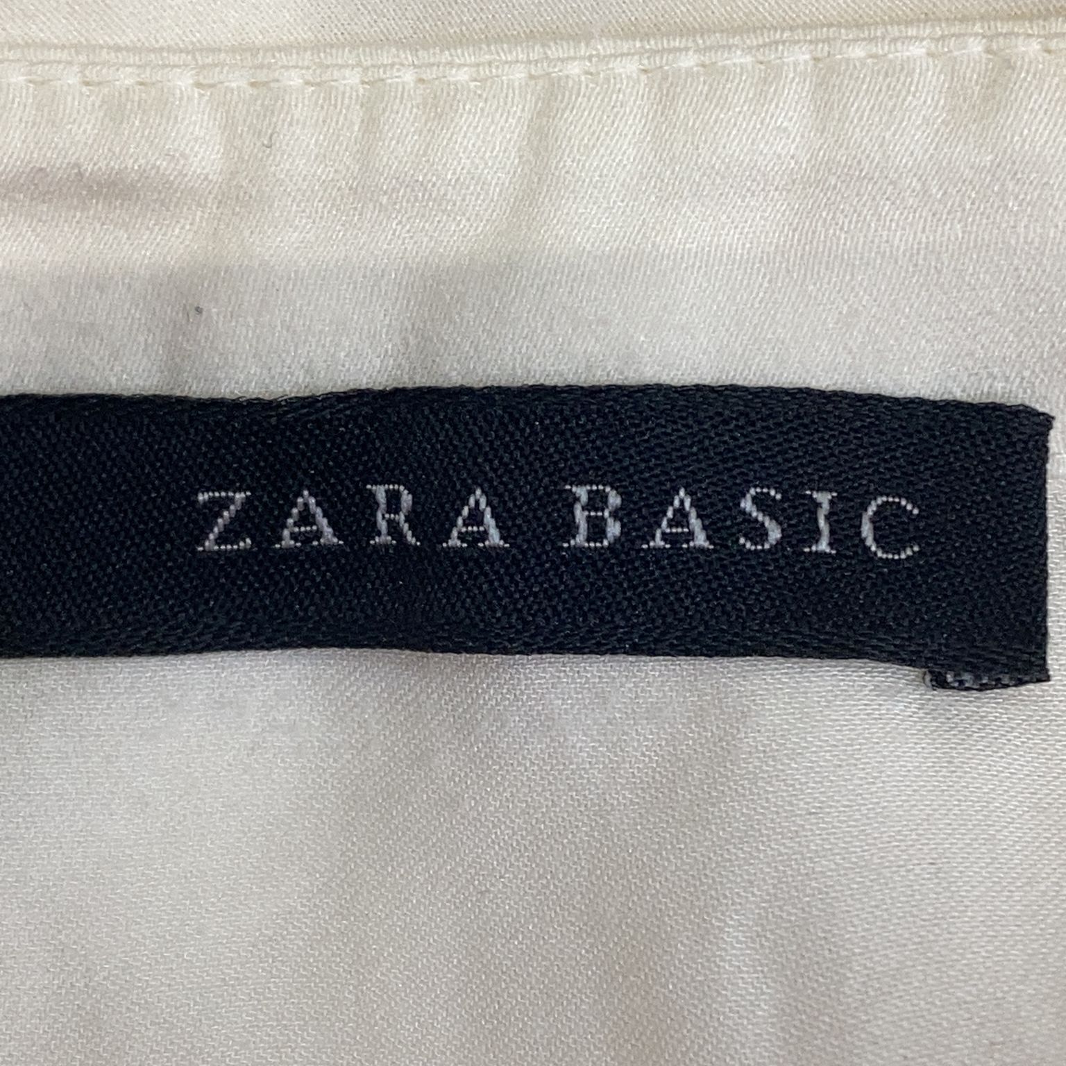 Zara Basic