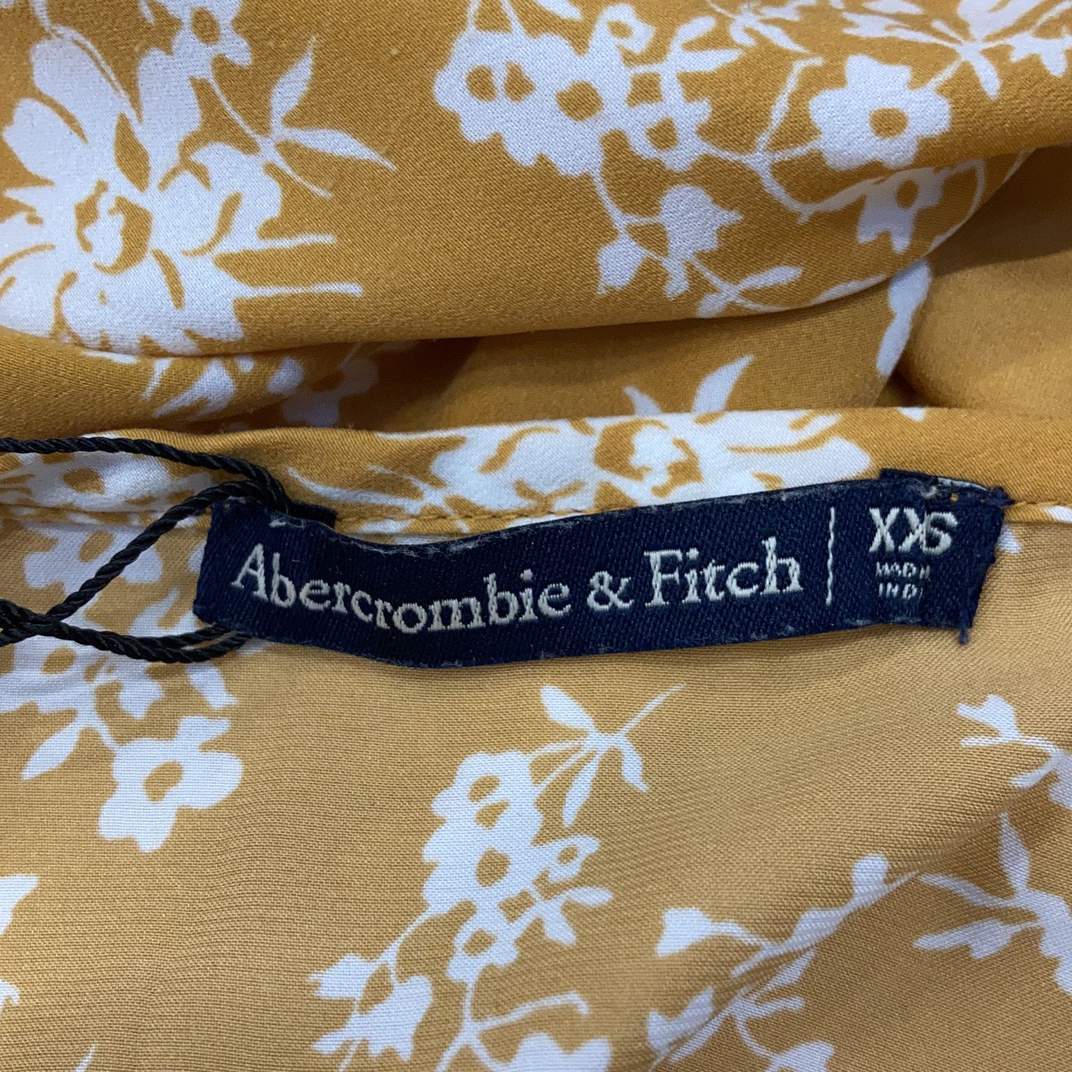 Abercrombie  Fitch