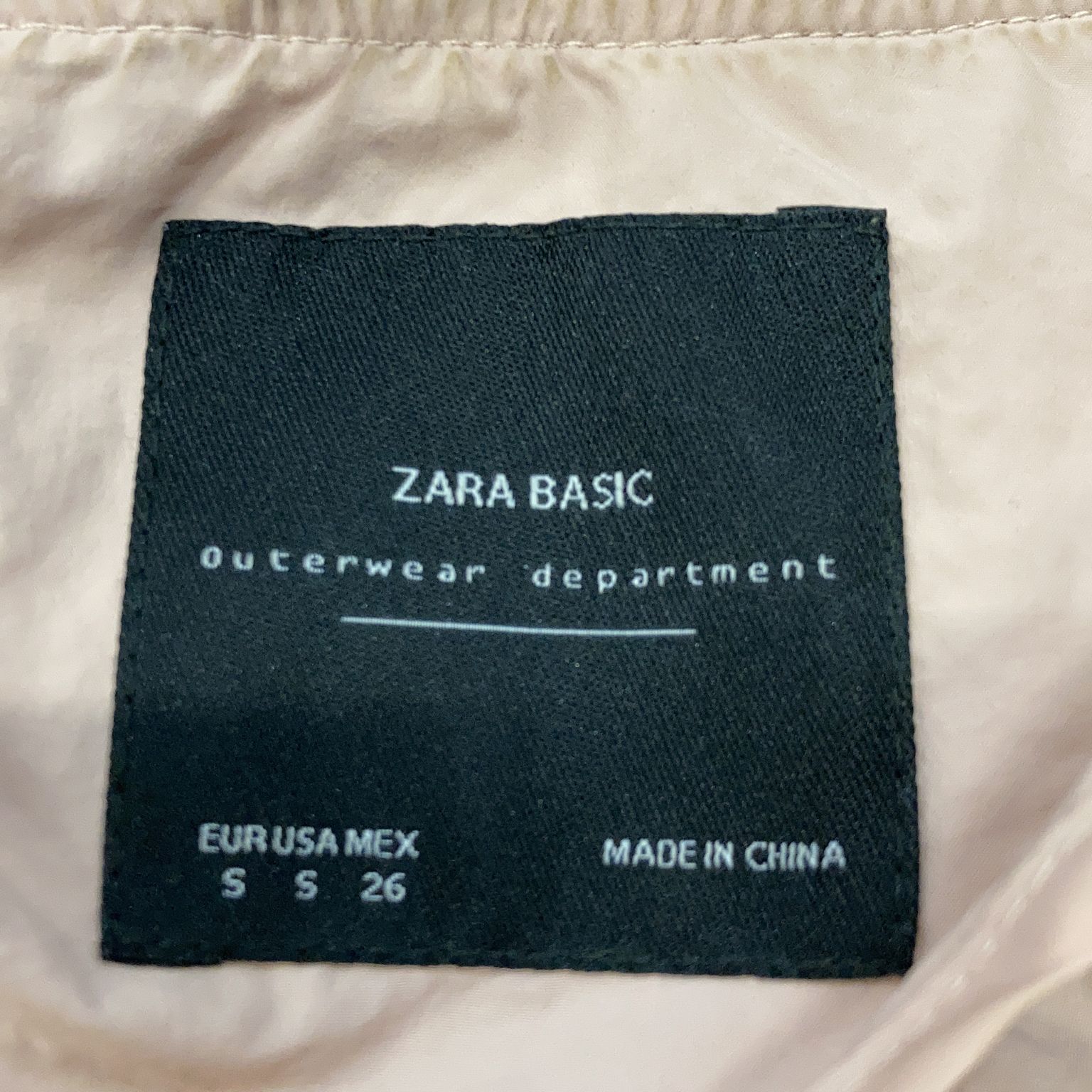 Zara Basic