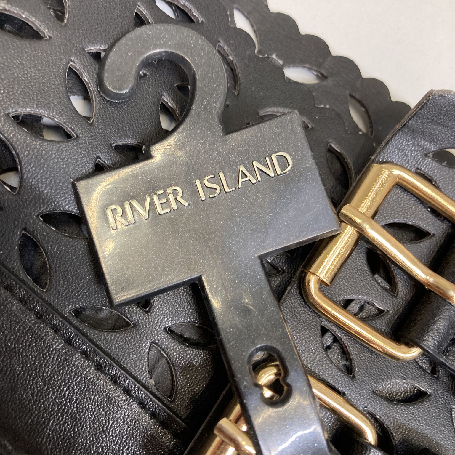 River Island