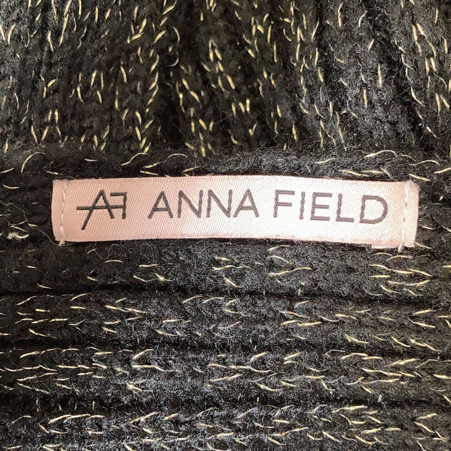 Anna Field