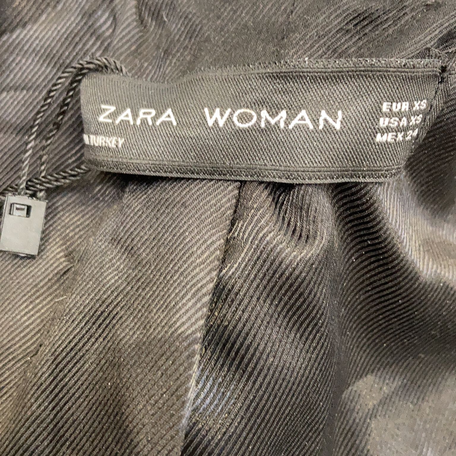 Zara Woman