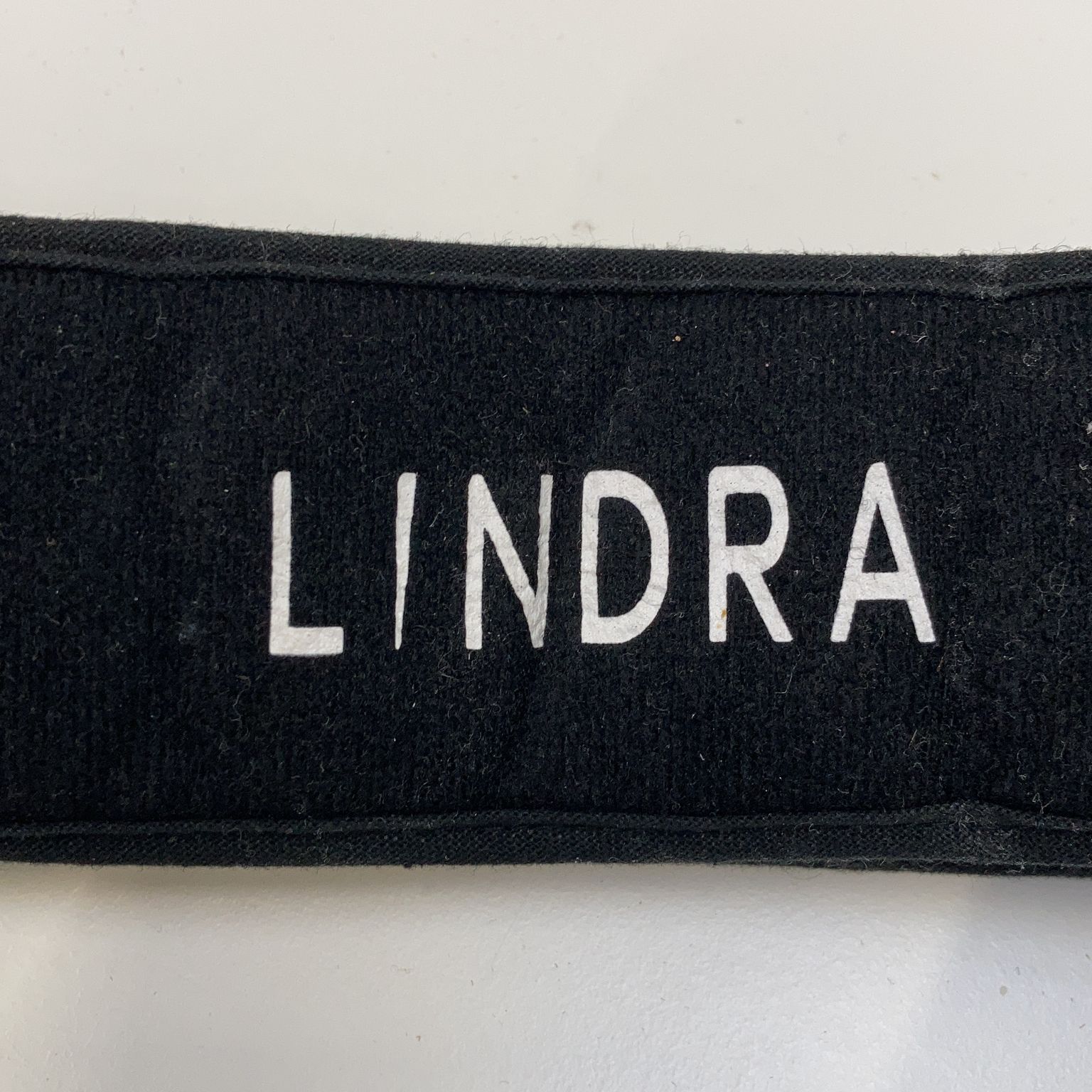 Lindra