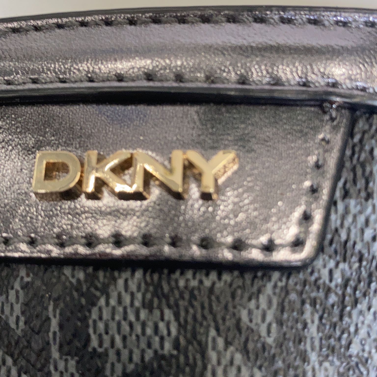 DKNY