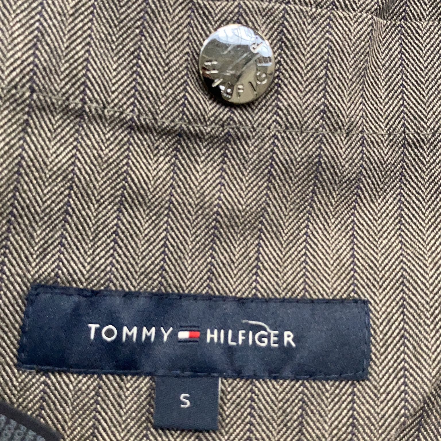 Tommy Hilfiger