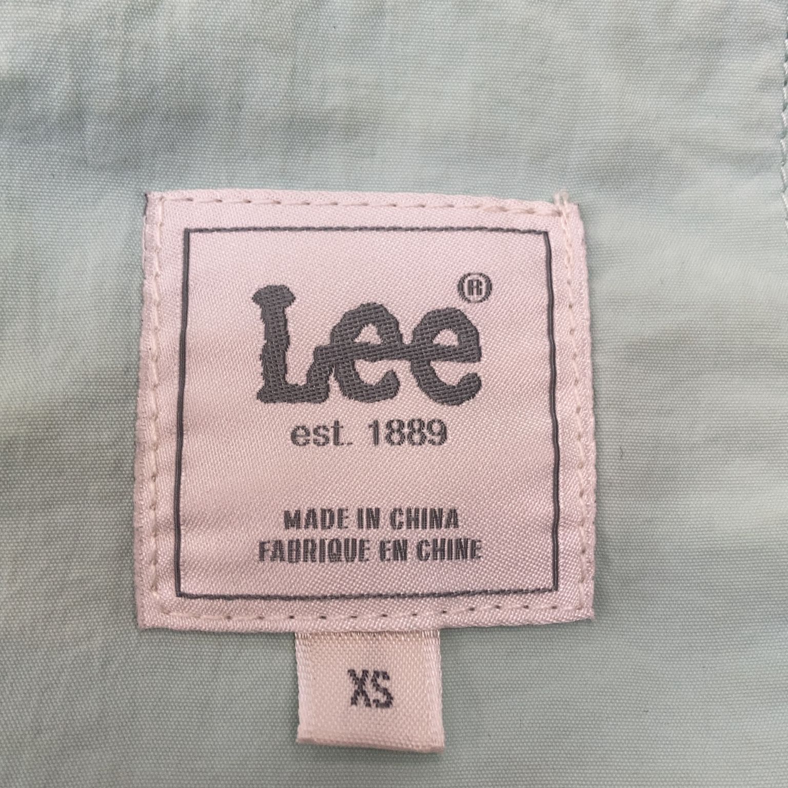 Lee