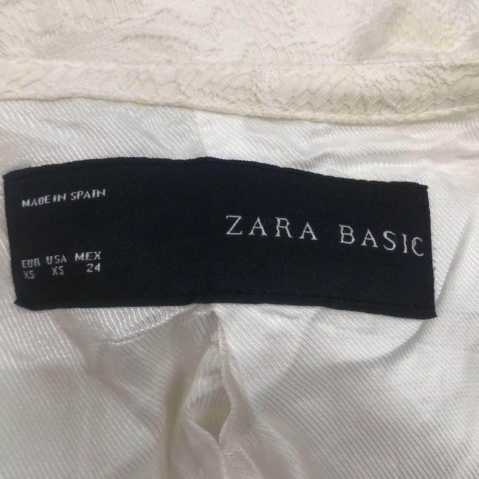 Zara Basic