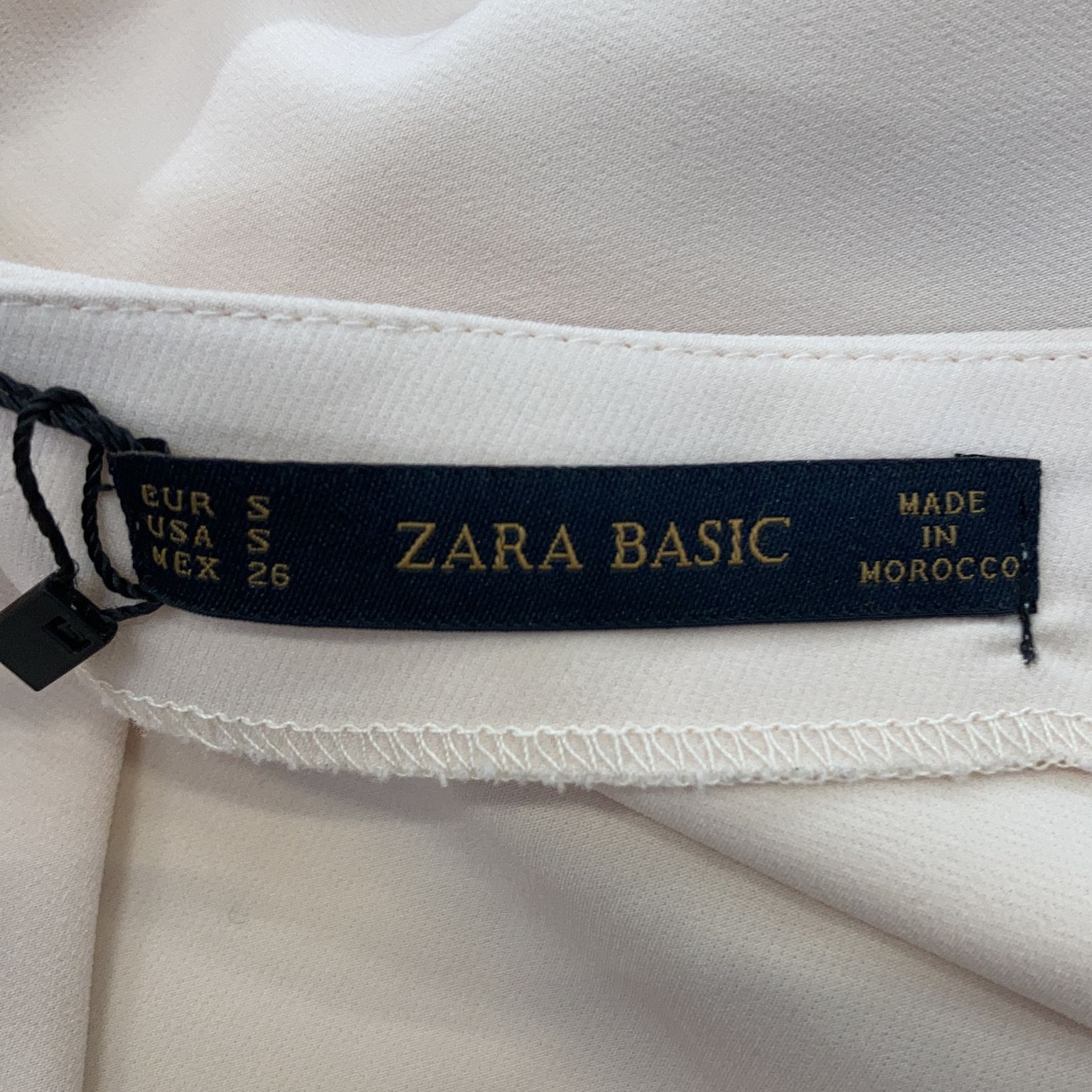 Zara Basic