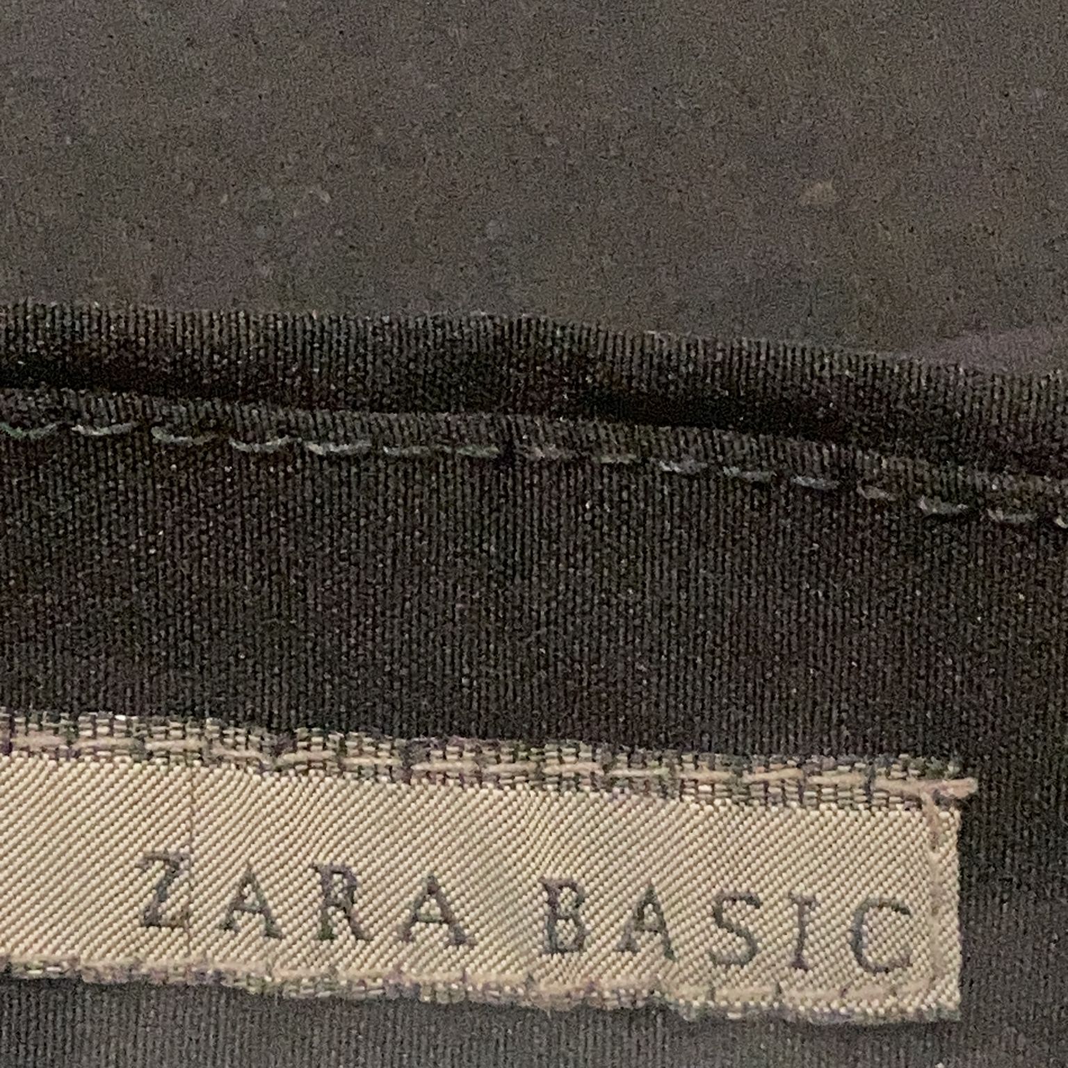 Zara Basic