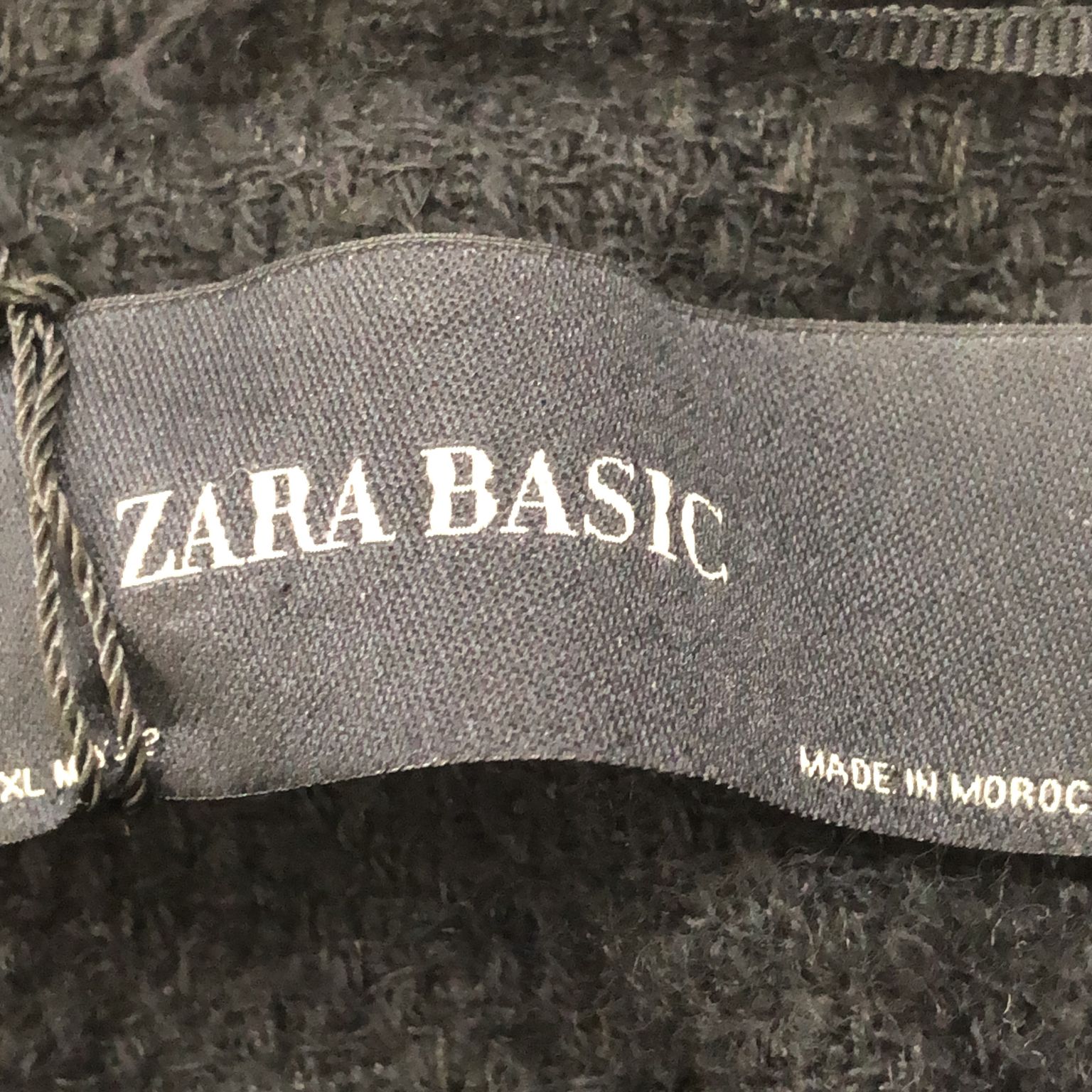 Zara Basic